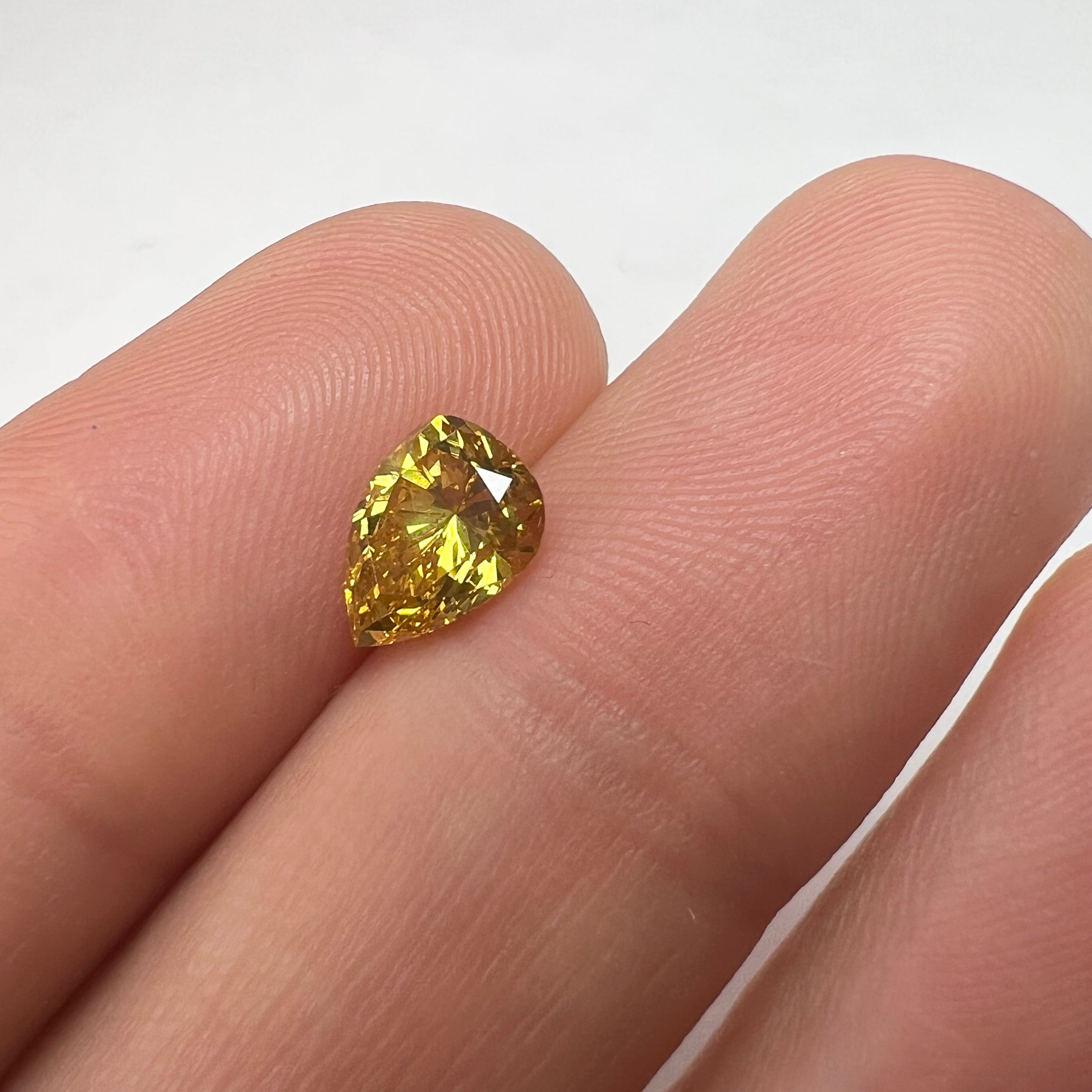 1.16CT Pear Brilliant Diamond Fancy Deep Orange Yellow SI1 8.09x5.92x4.10mm Natural Earth mined