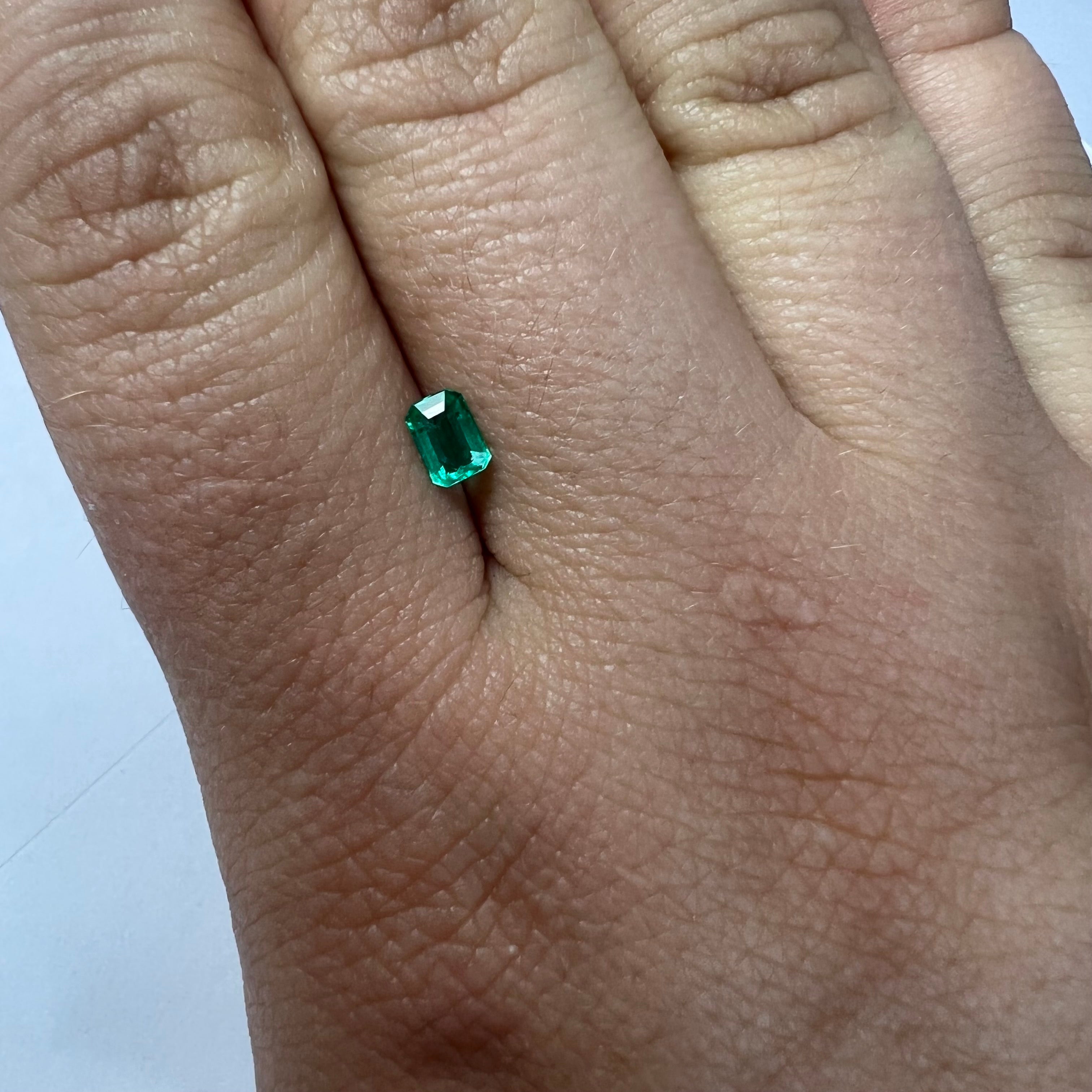.26CT Loose Natural Colombian Emerald Cut 4.83x3.41x2.14mm Earth mined Gemstone