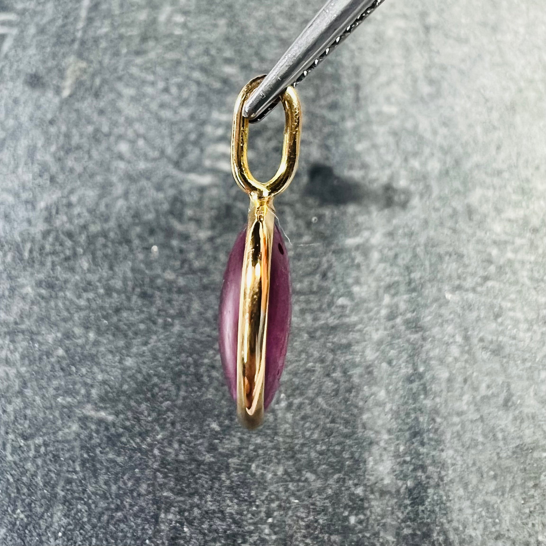 5CT Cabochon Pink Tourmaline in 18K Yellow Gold Charm Pendant 18x11mm