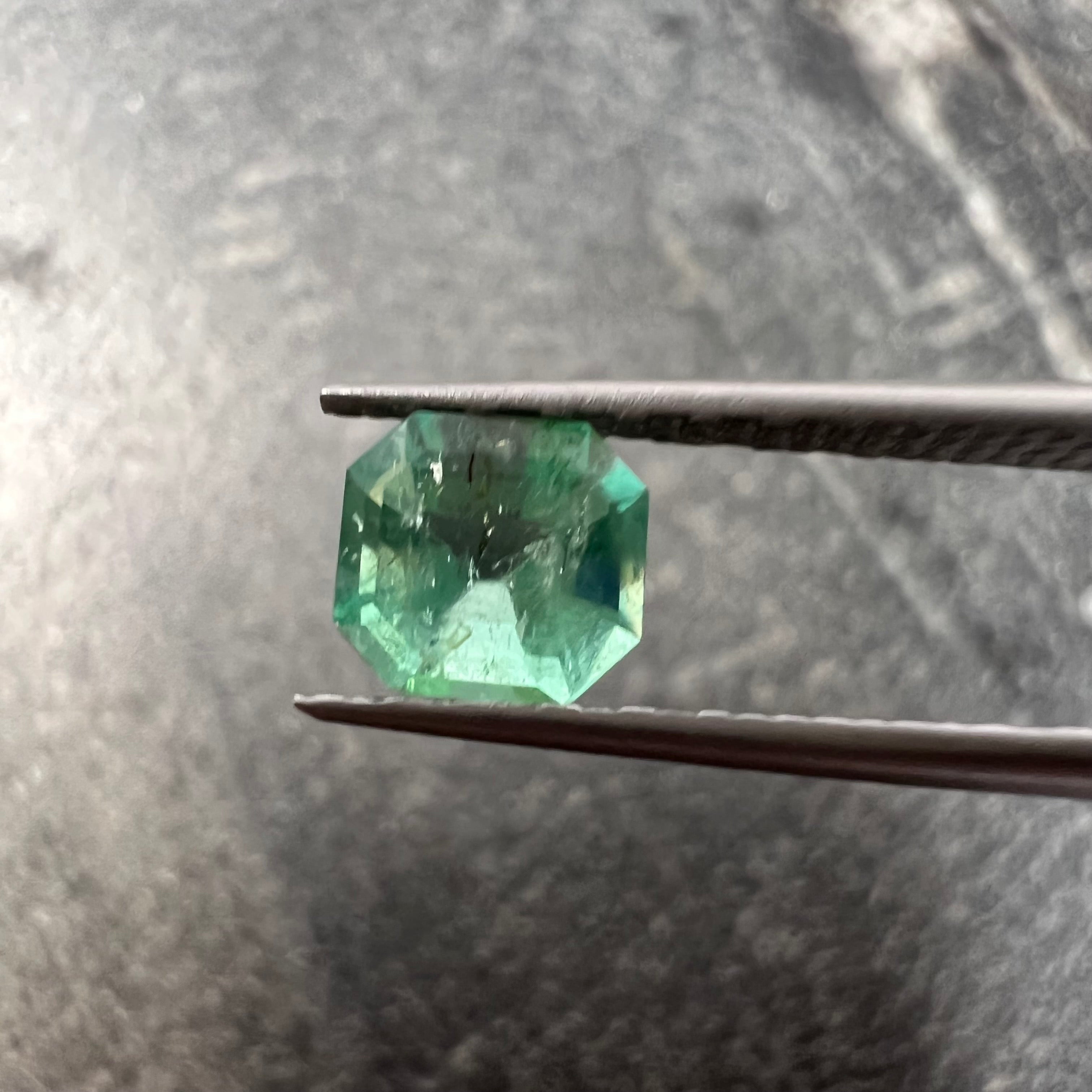 .61CT Loose Natural Colombian Emerald Radiant Cut 5.52x5.13x3.73mm Earth mined G