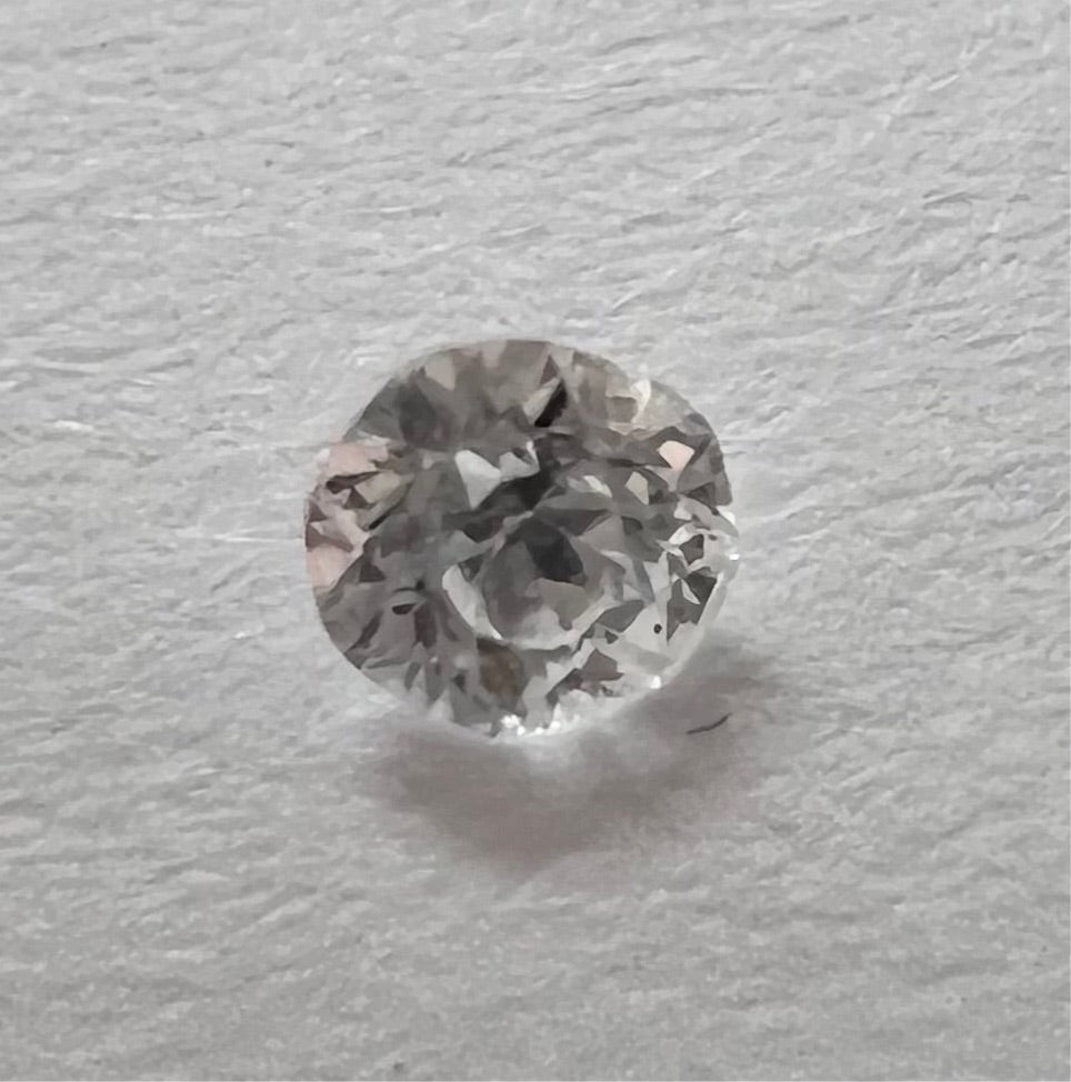 .035CT Old Mine Cut Diamond F VS2 2.11x1.36mm Natural Earth mined