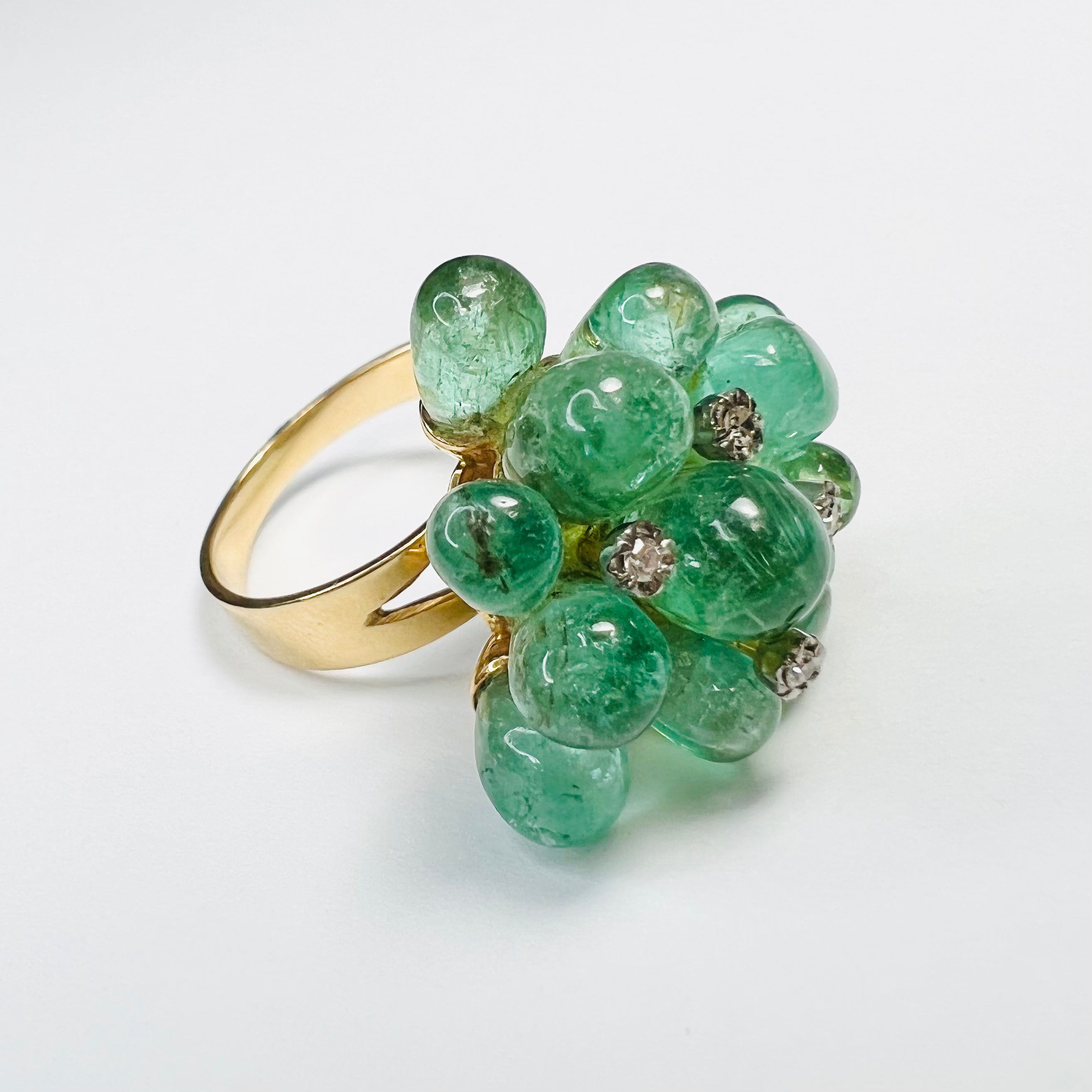 Solid 14K Yellow Gold Cabochon Emerald Droplet Cluster with Diamonds Ring Size 7