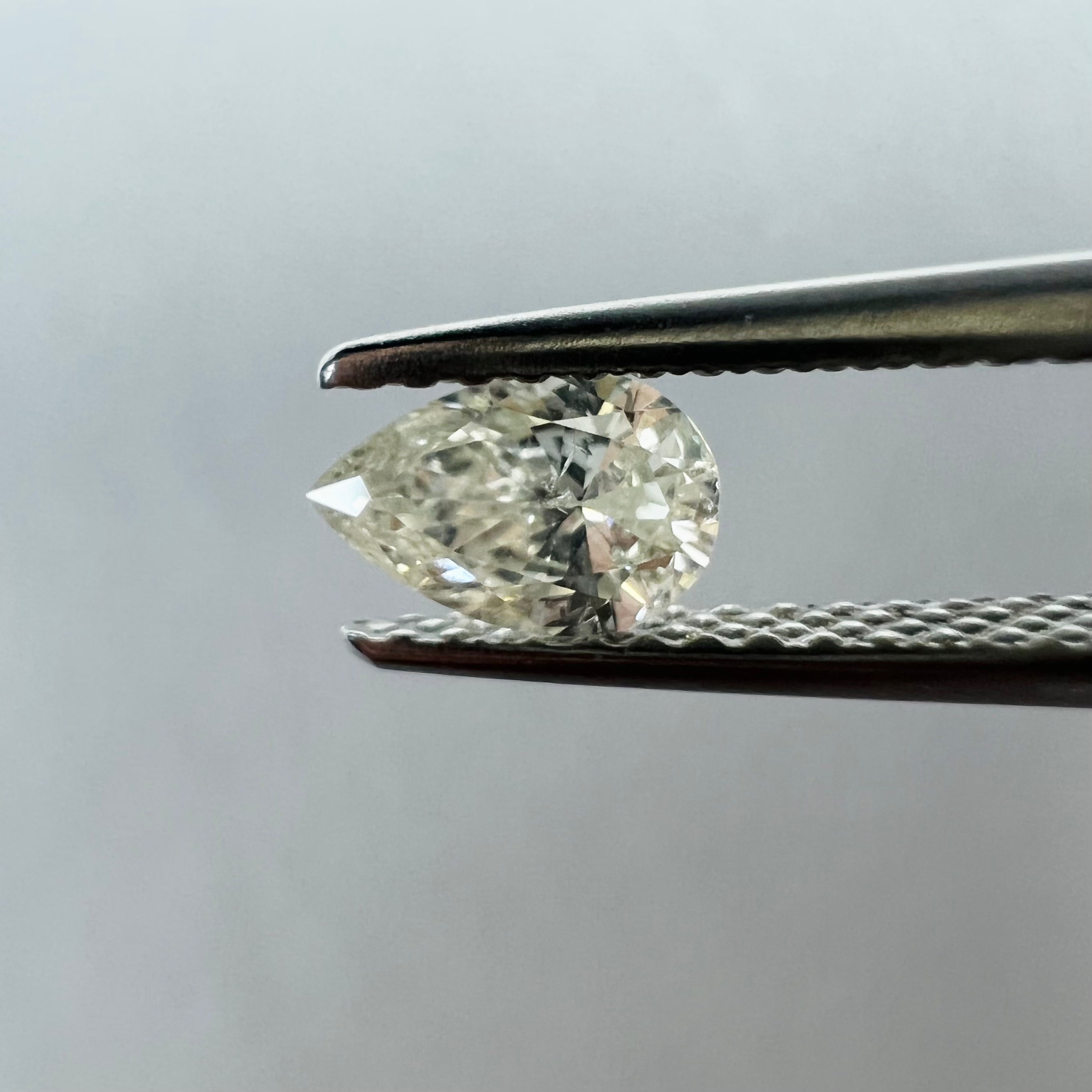 .39CT Pear Brilliant Diamond K SI2 6.32x4.03x2.35mm Natural Earth mined