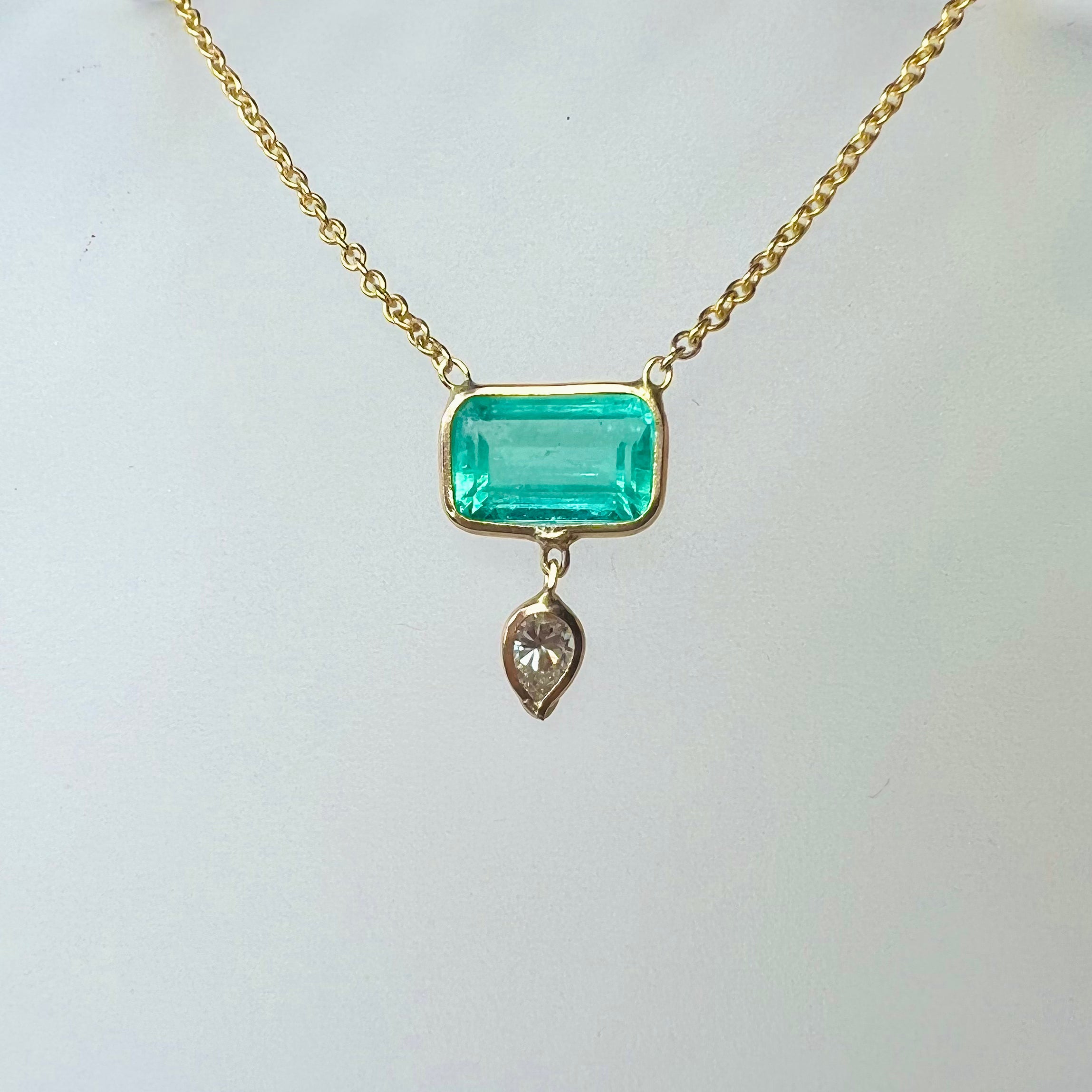 Emerald and Diamond 16" 14K Yellow Gold Cable Chain Necklace