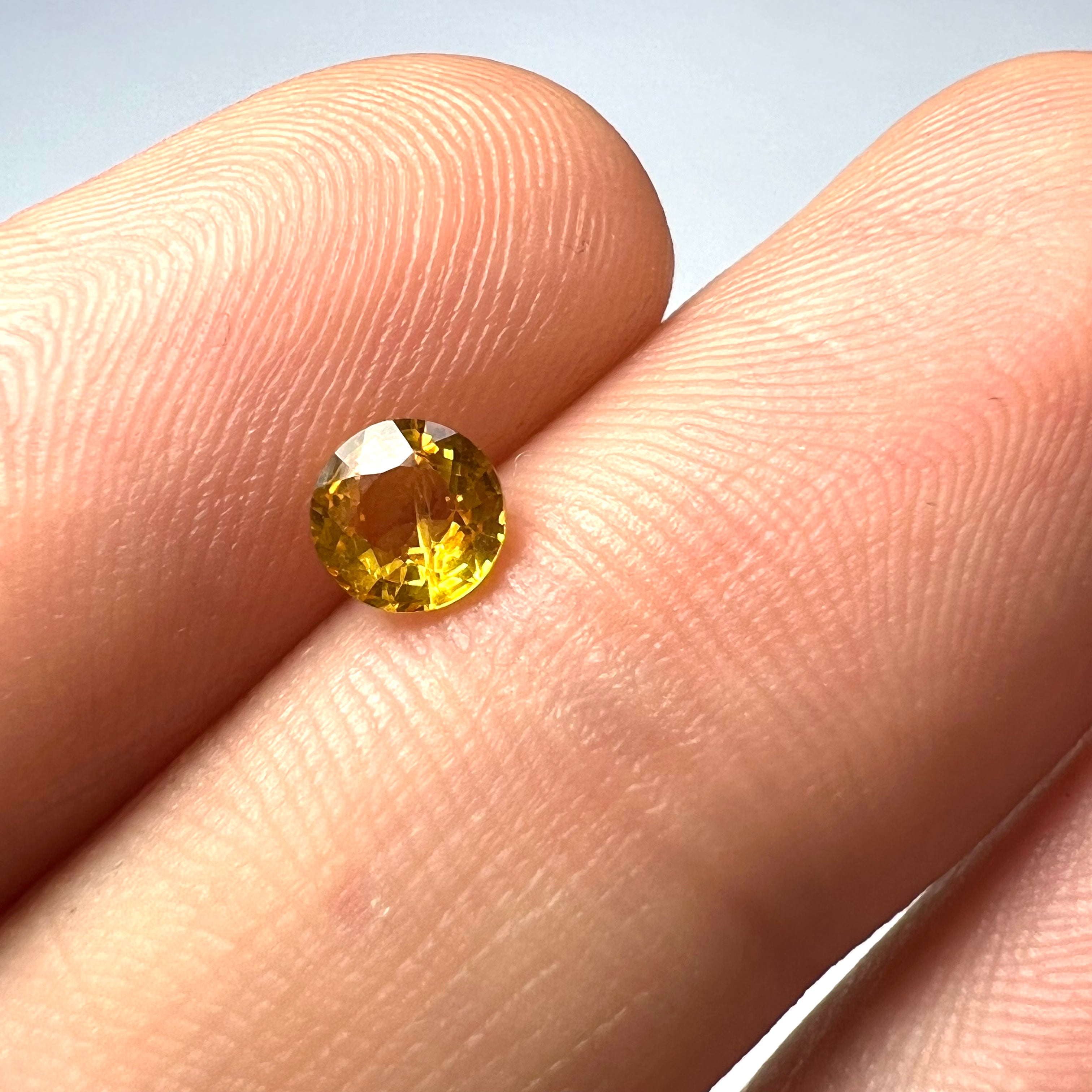 .56CT Loose Natural Round Sapphire 5x2.5mm Earth mined Gemstone