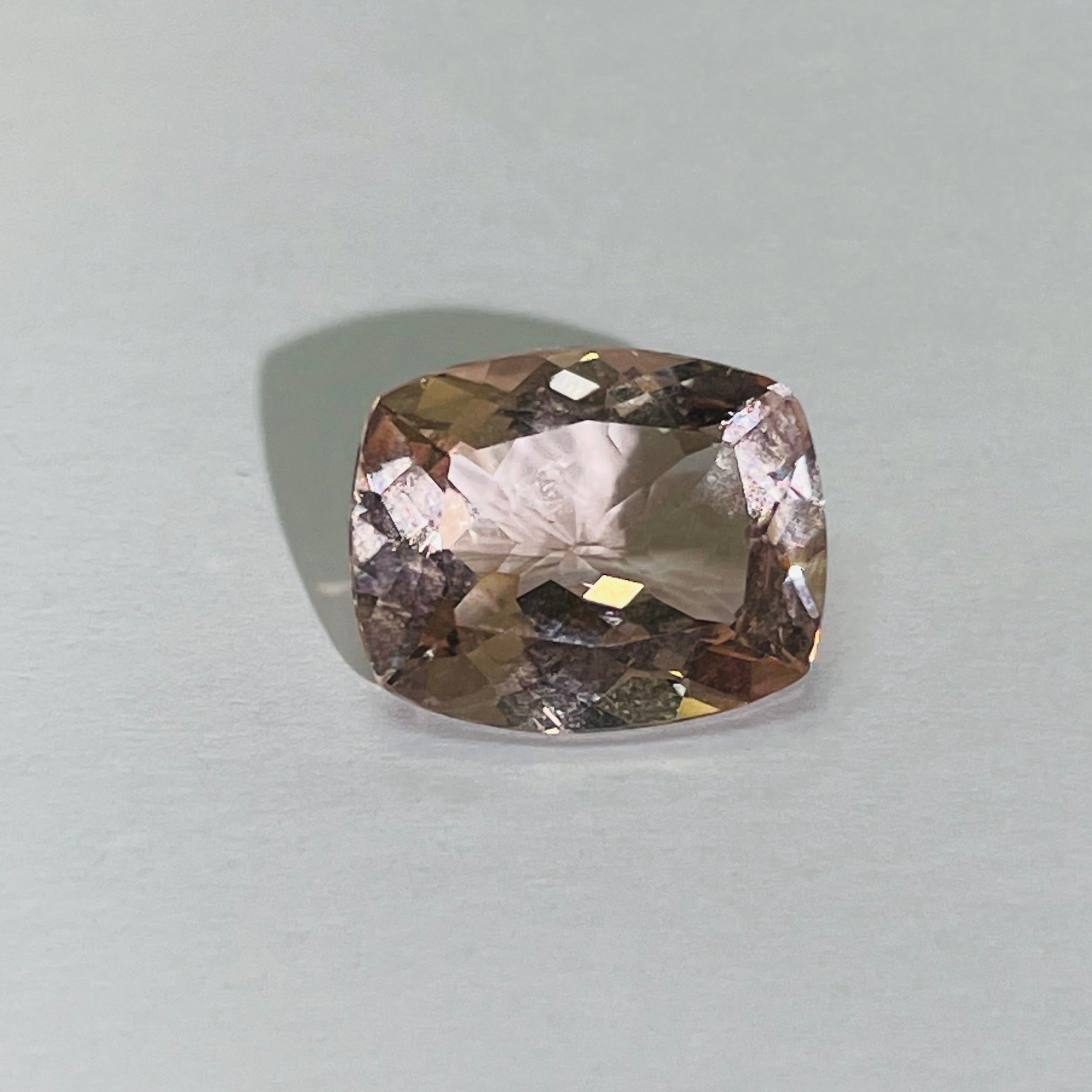 4.6CT Natural Pink Morganite 12x10mm