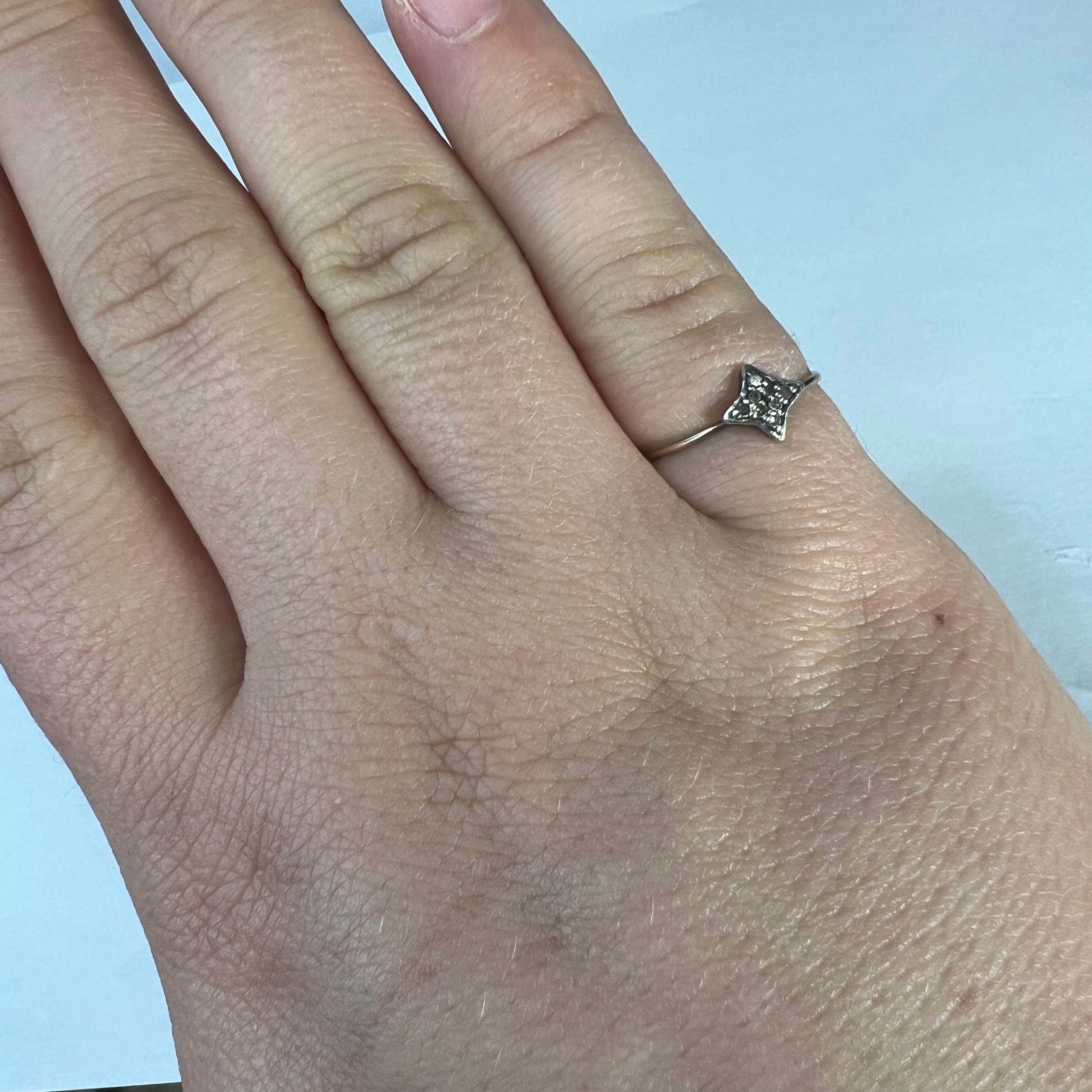 Antique 14K Rose Gold Rose cut Diamonds Star Dainty Ring Size 5.25