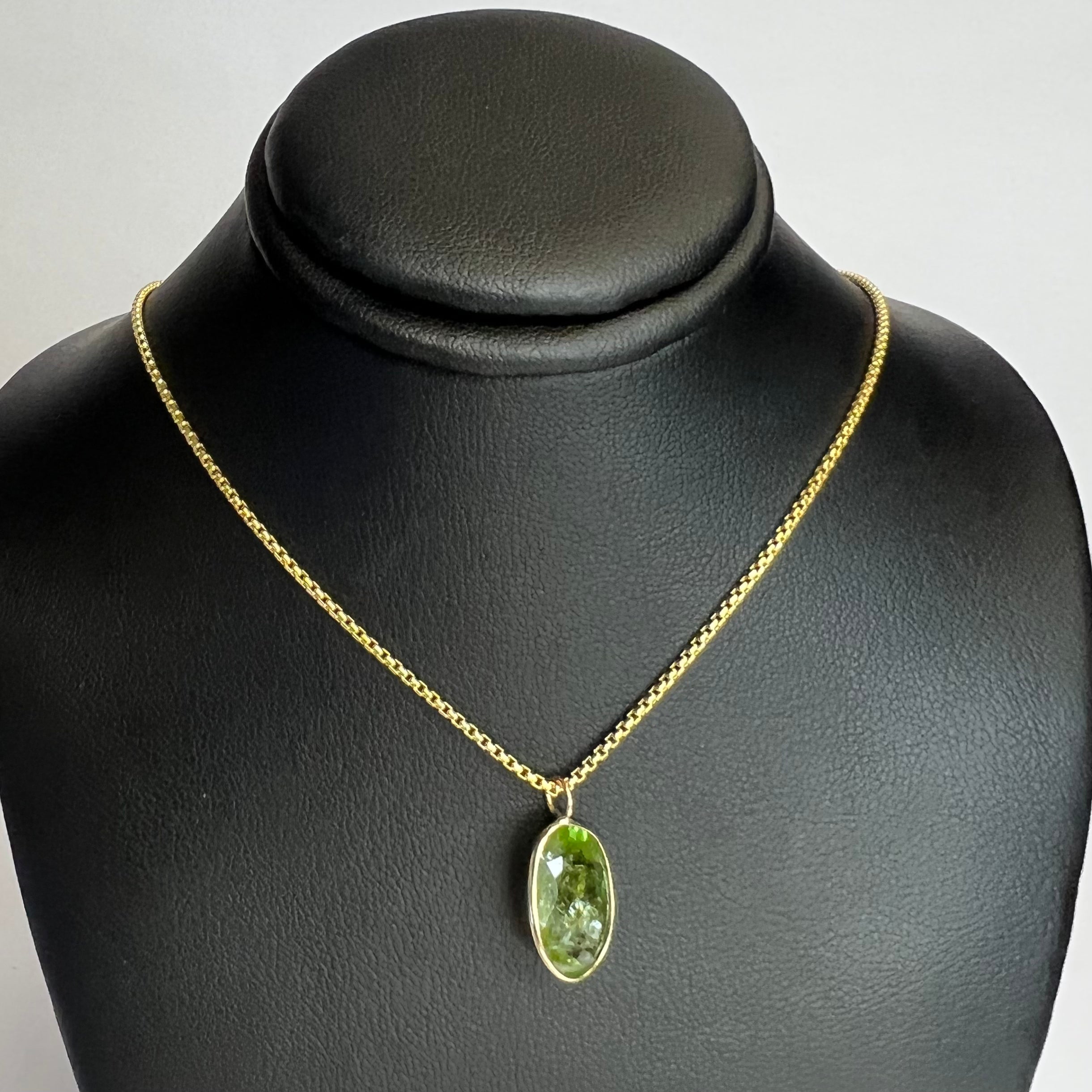 5.4CT Natural Oval Tourmaline 14K Yellow Gold Pendant Charm 19x5mm