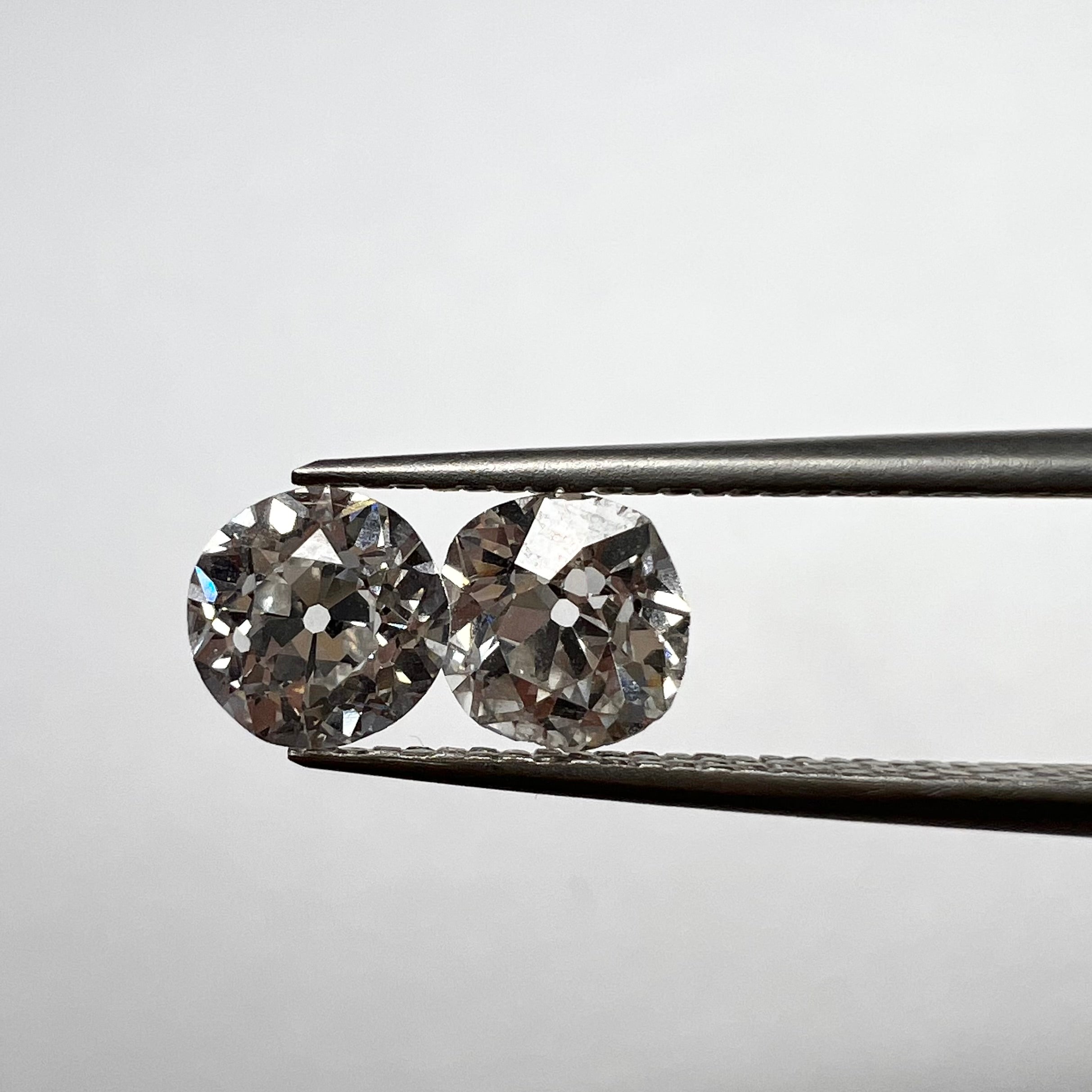 1.27CT Pair of Old Mine Cut Diamond I/J SI2/I1 5mm Natural Earth mined