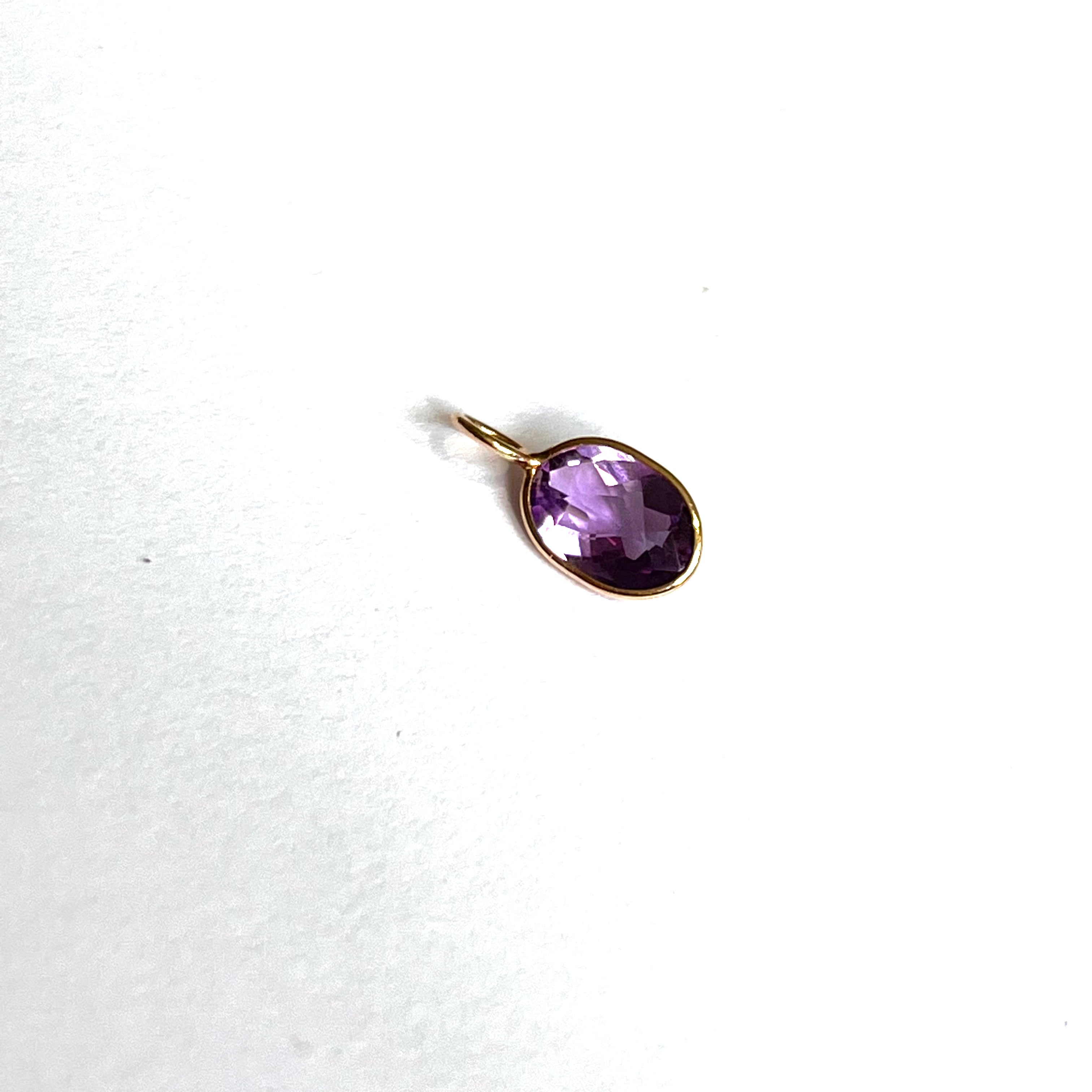 .83ct Natural Oval Amethyst 14K Yellow Gold Pendant Charm 13x6mm