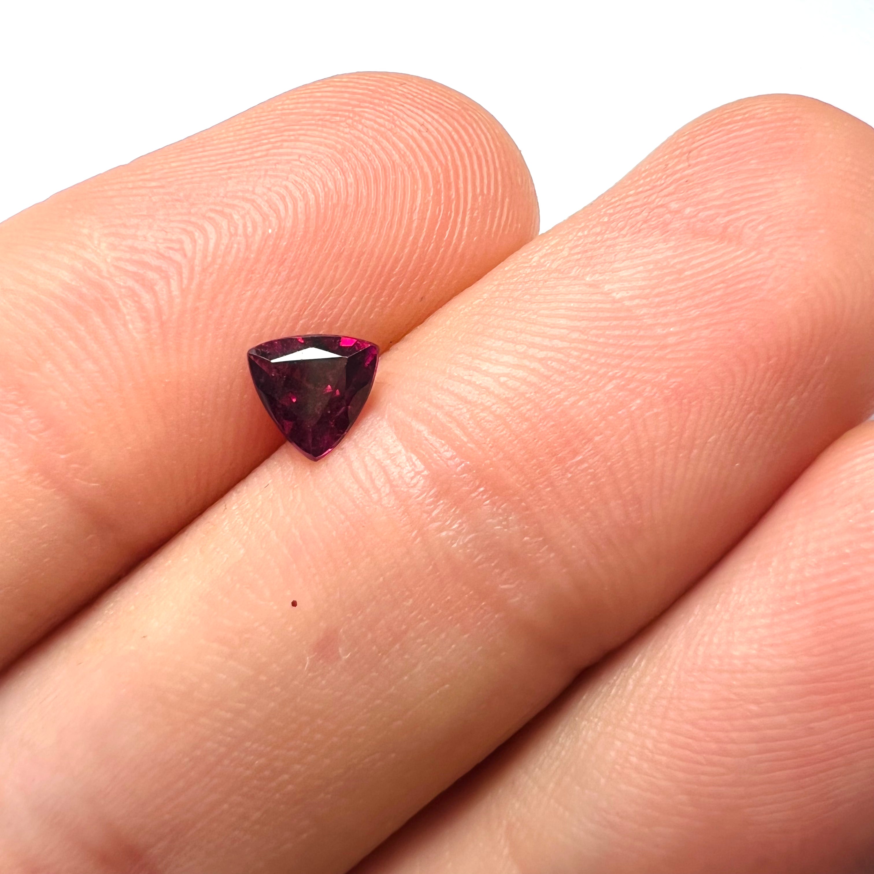 .66CT Loose Natural Garnet  5x5x3mm  Earth mined Gemstone