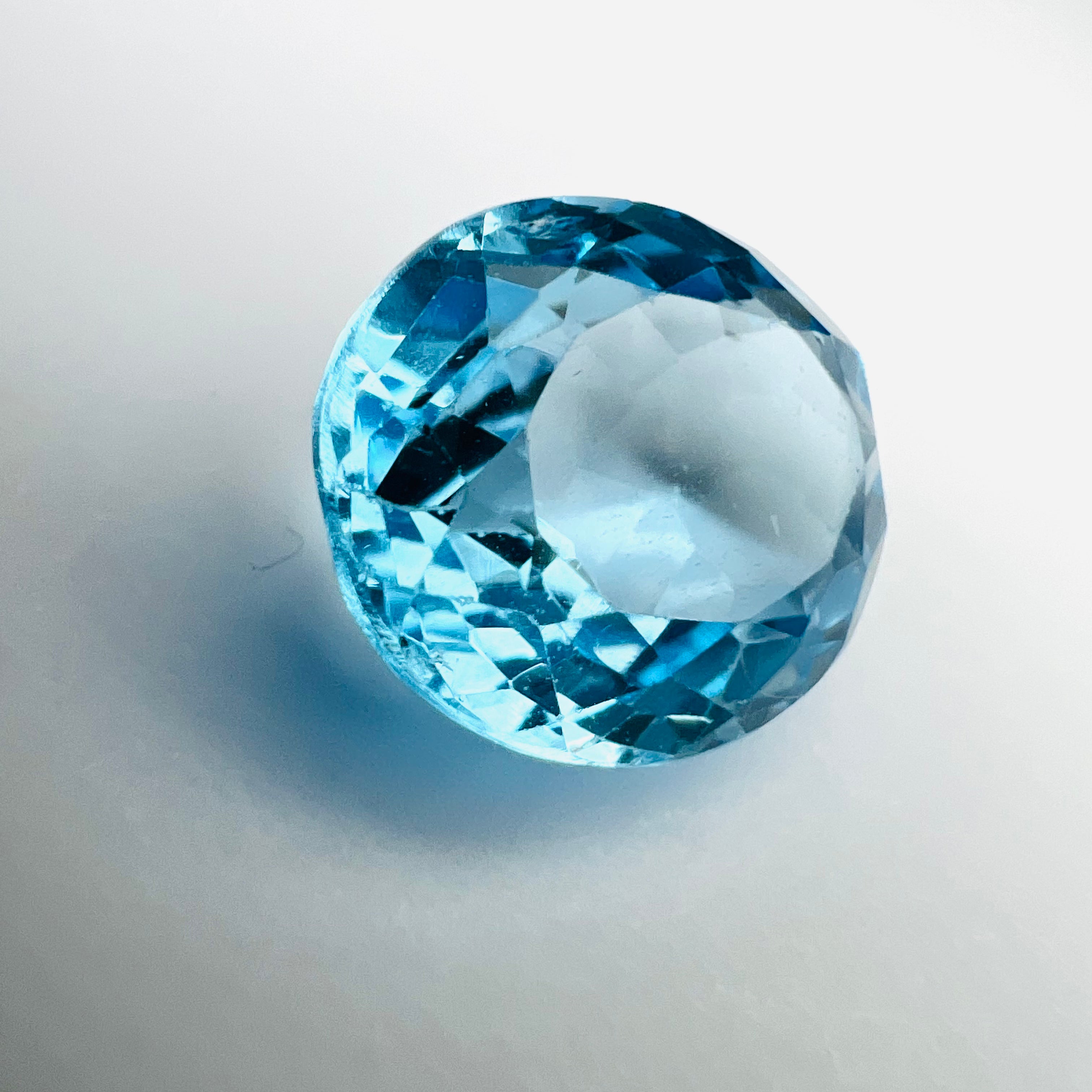 10.69CTW Loose Natural Oval Cut Topaz 14.3x12.1x7.2mm Earth mined Gemstone