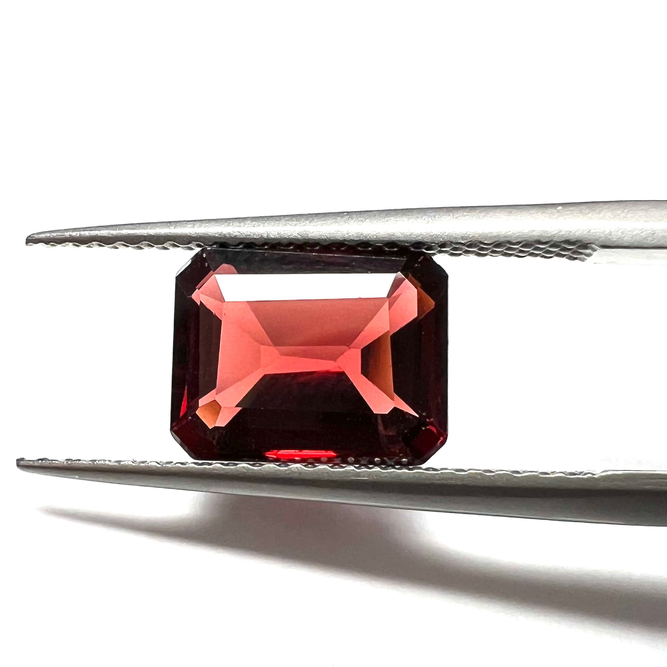 2.8CTW Loose Natural Garnet 9x7x4mm Earth mined Gemstone