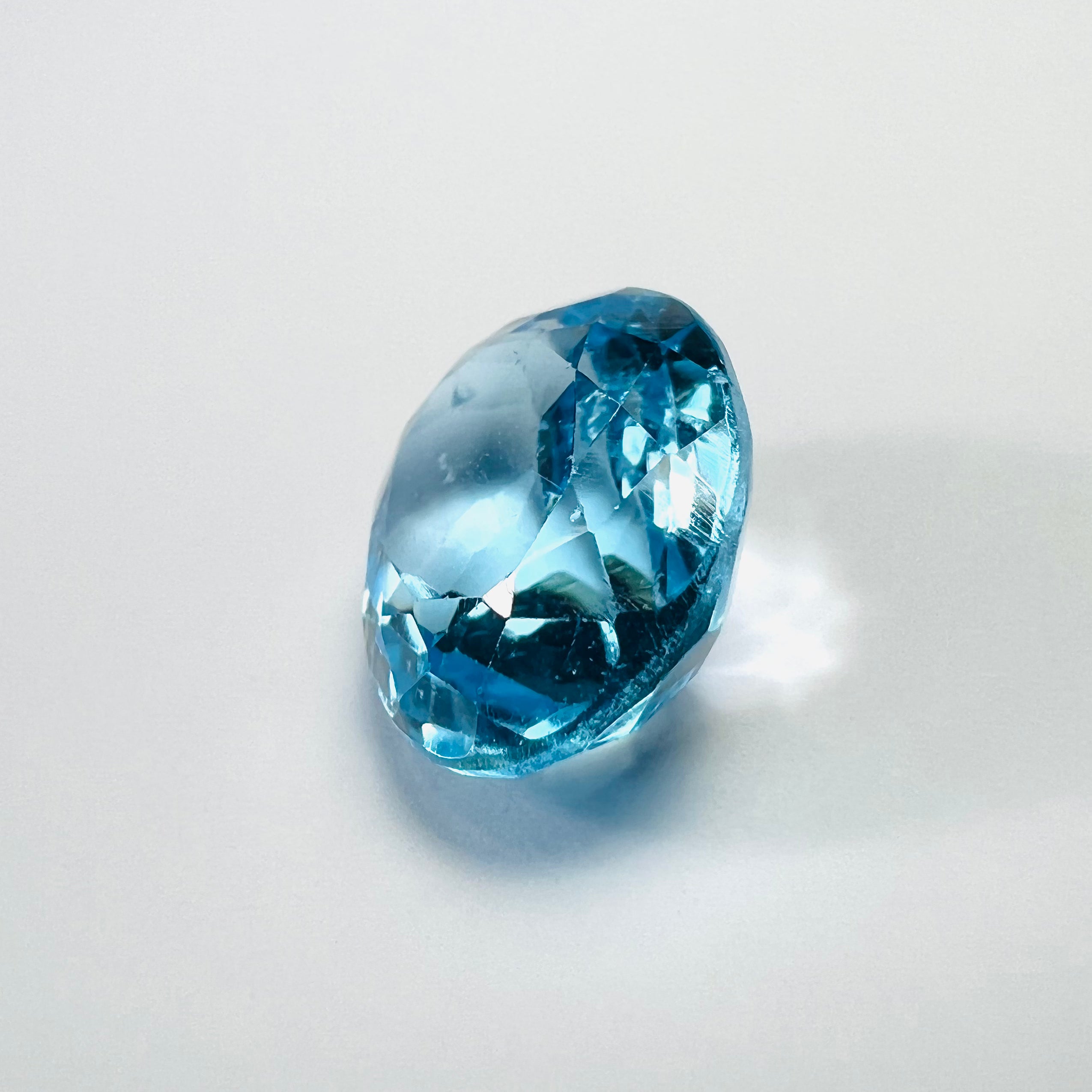 10.69CTW Loose Natural Oval Cut Topaz 14.3x12.1x7.2mm Earth mined Gemstone