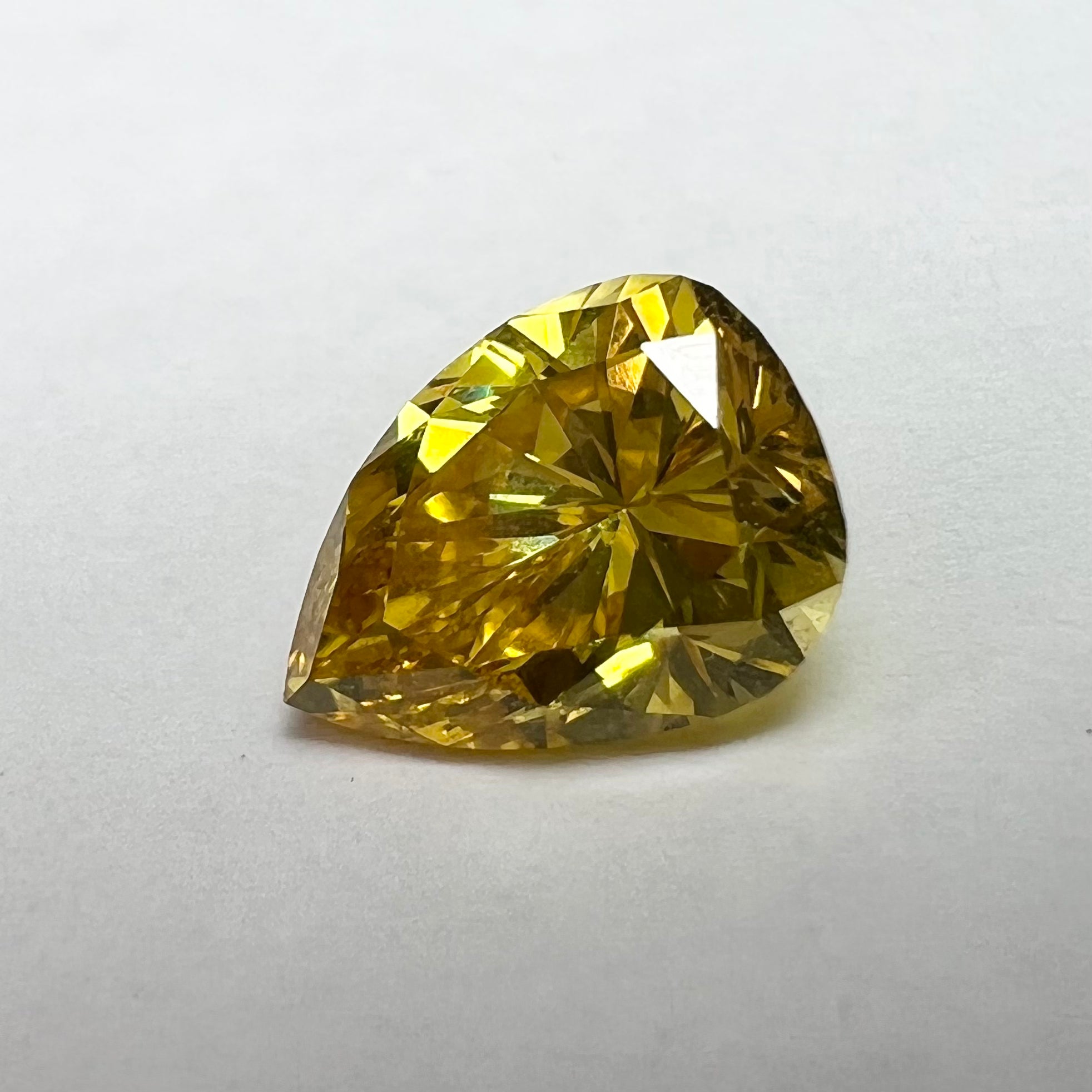 1.16CT  Pear Brilliant Diamond Fancy Deep Orange Yellow  SI1 8.09x5.92x4.10mm Natural Earth mined