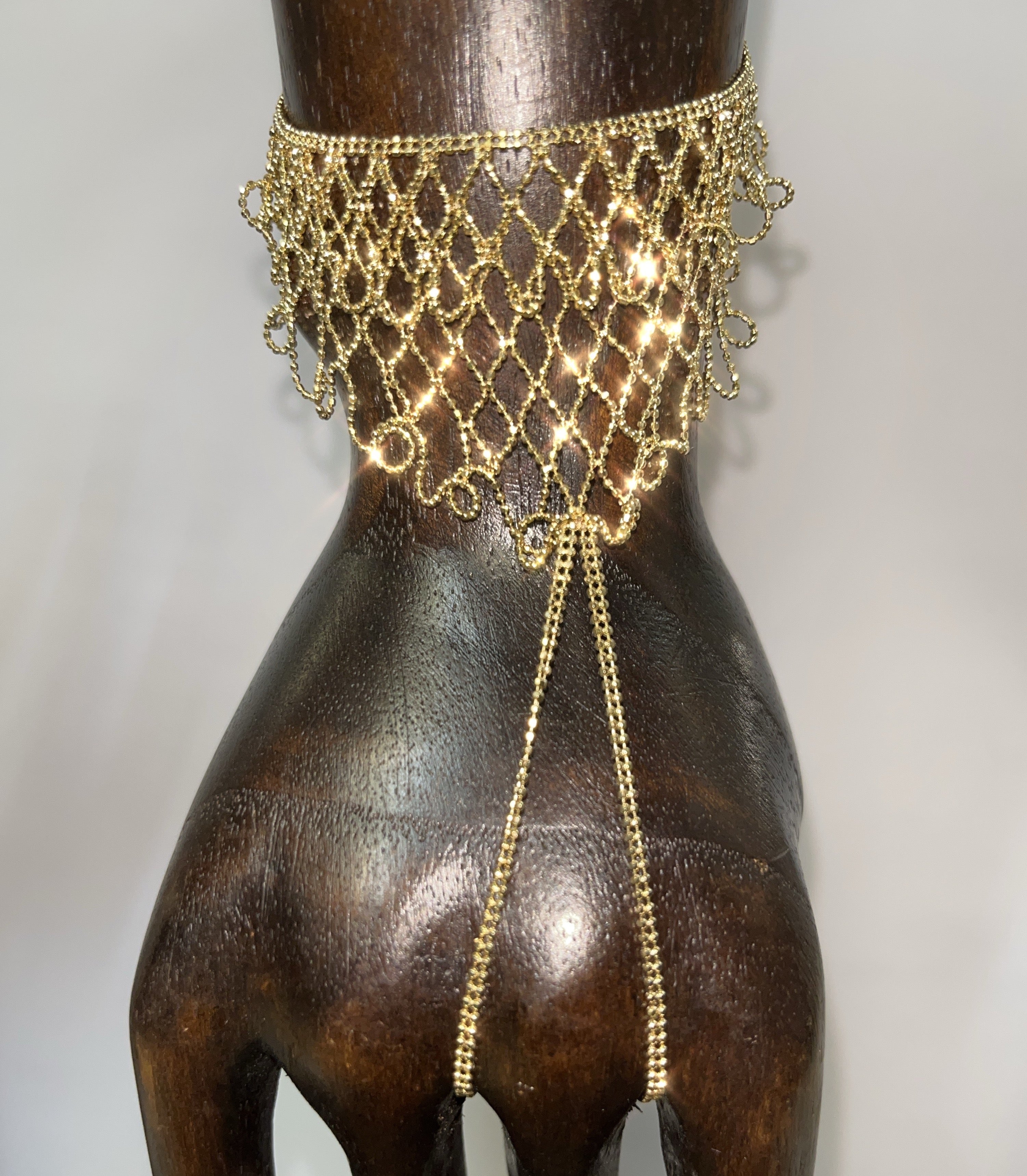 Beautiful Golden Lace 14K Yellow Gold Hand Chain Adjustable