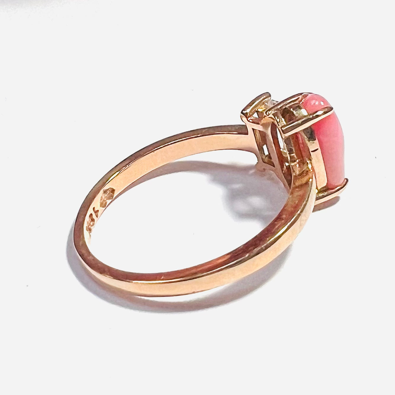 Solid 18K Rose Gold Conch Pearl and Diamond Ring Band Size 7.25