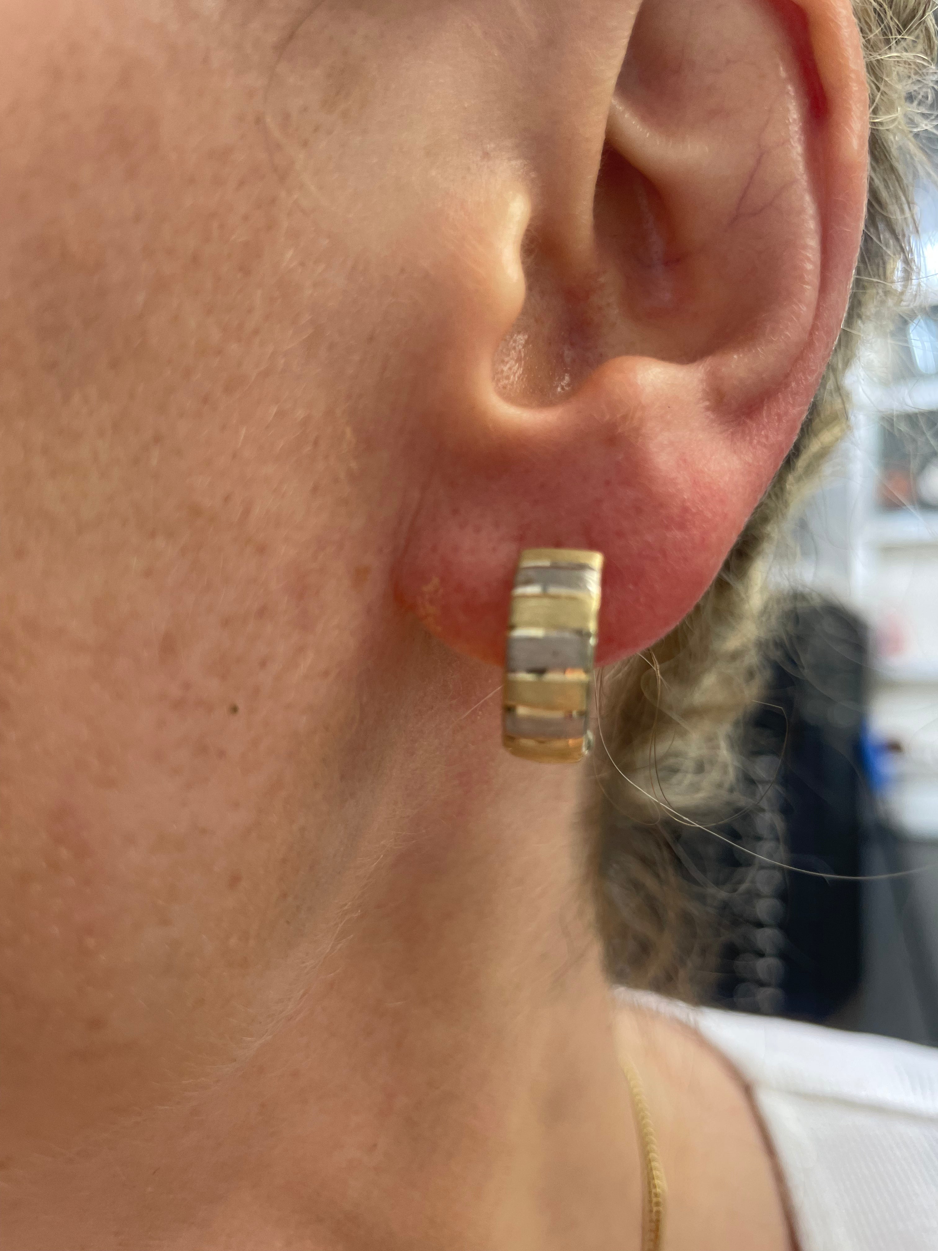 14K Yellow Gold Reversible .55” 5mm Huggie Hoop Earrings