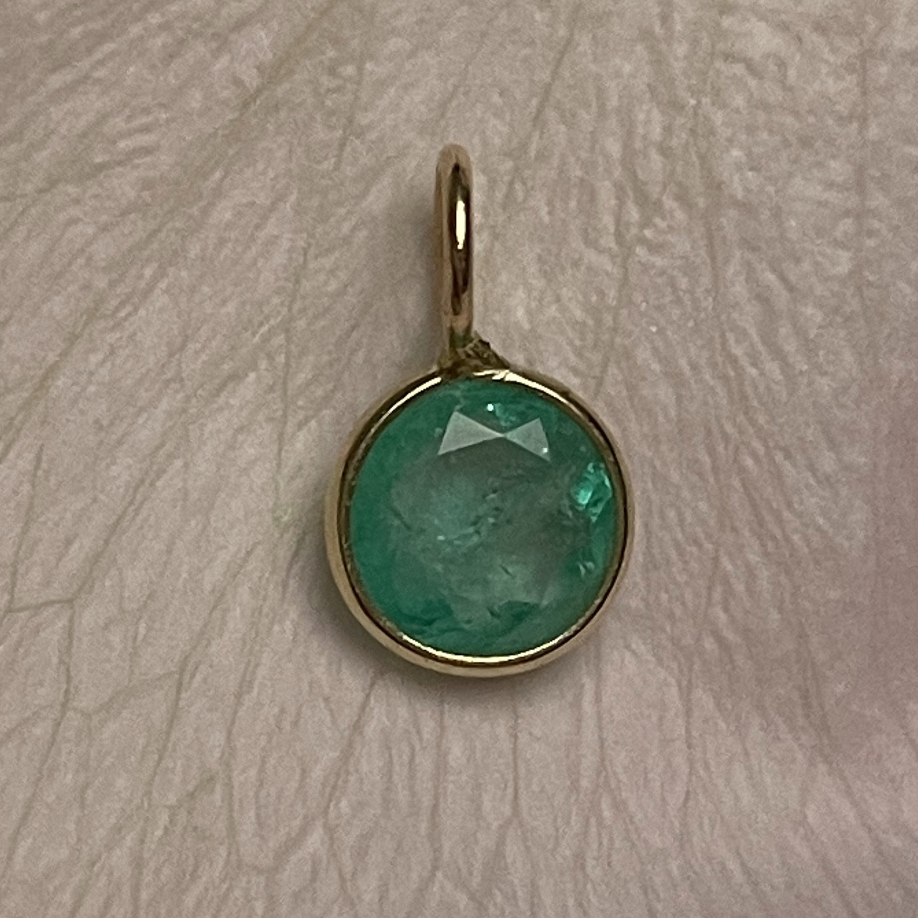 .85CT Natural Round Emerald 14K Pendant Charm