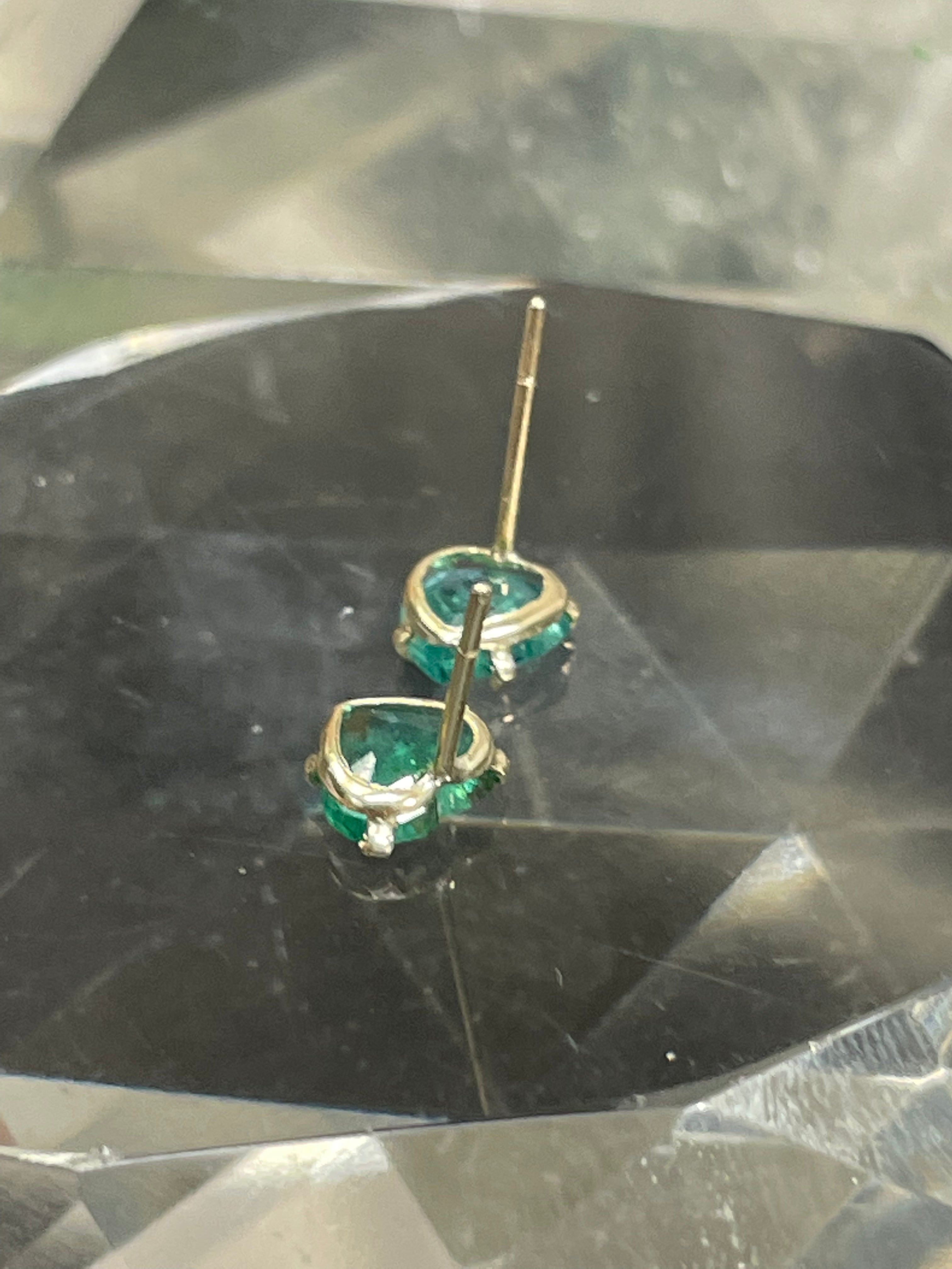 1.19CT Emerald Heart 14K Yellow Gold Stud Earrings