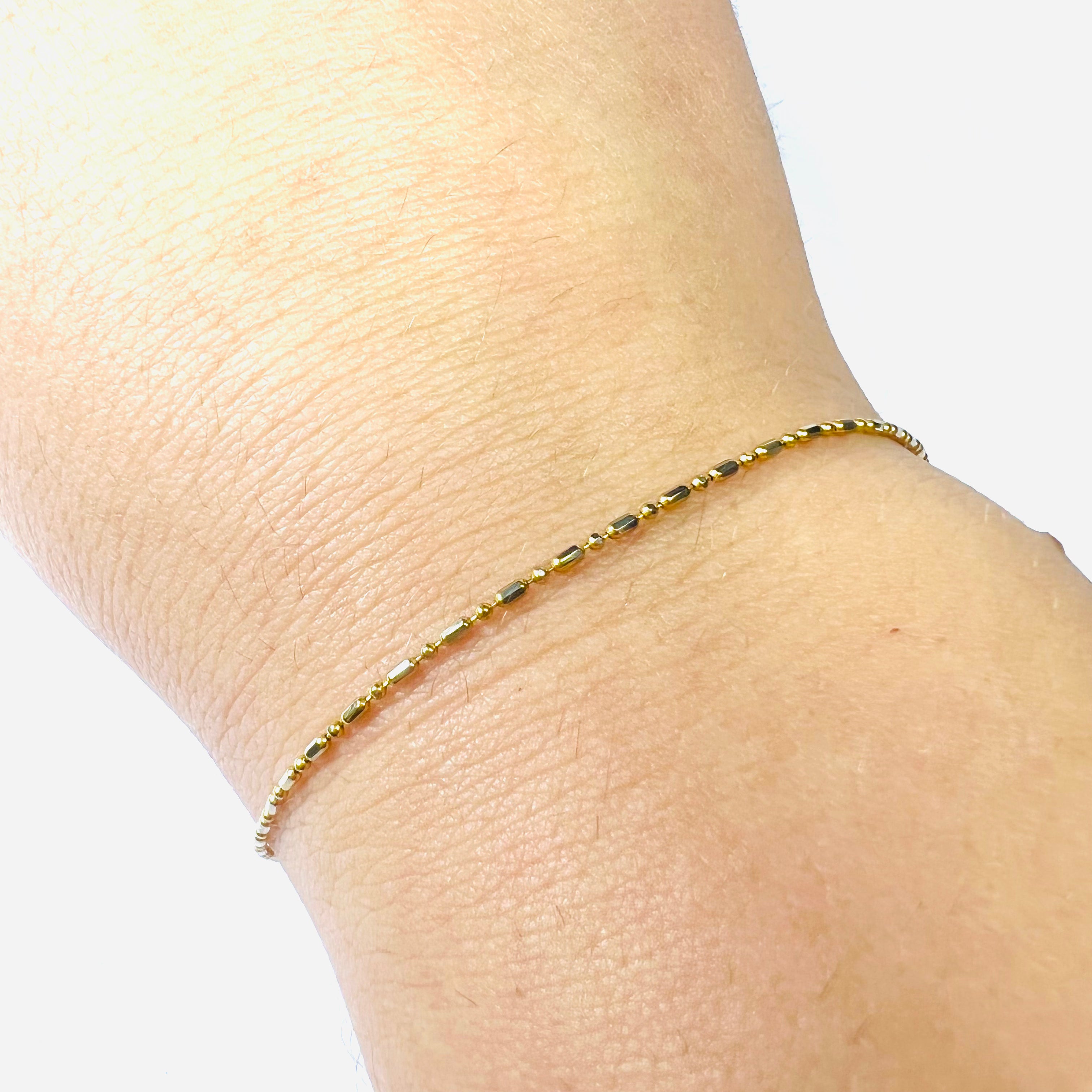 14K Yellow Gold Bar and Bead Bracelet 6.5" 1.0g
