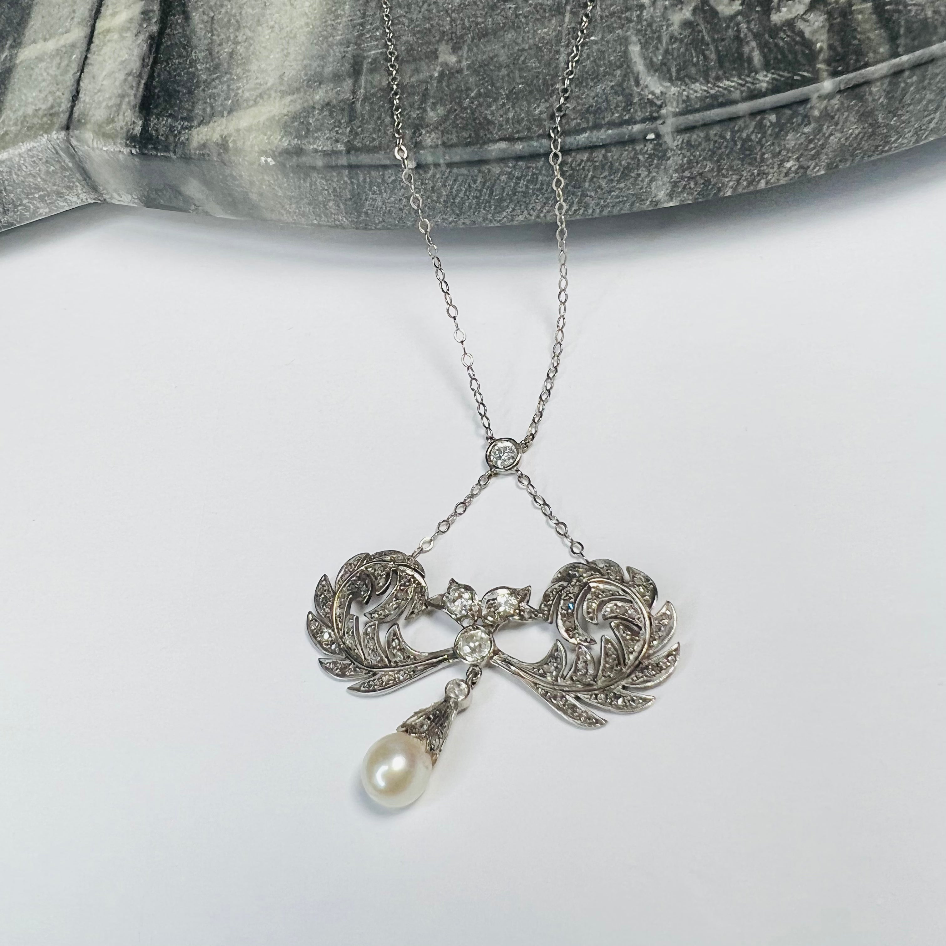 18K White Gold Edwardian Pearl & Old Mine Diamond Lariat Necklace 16"