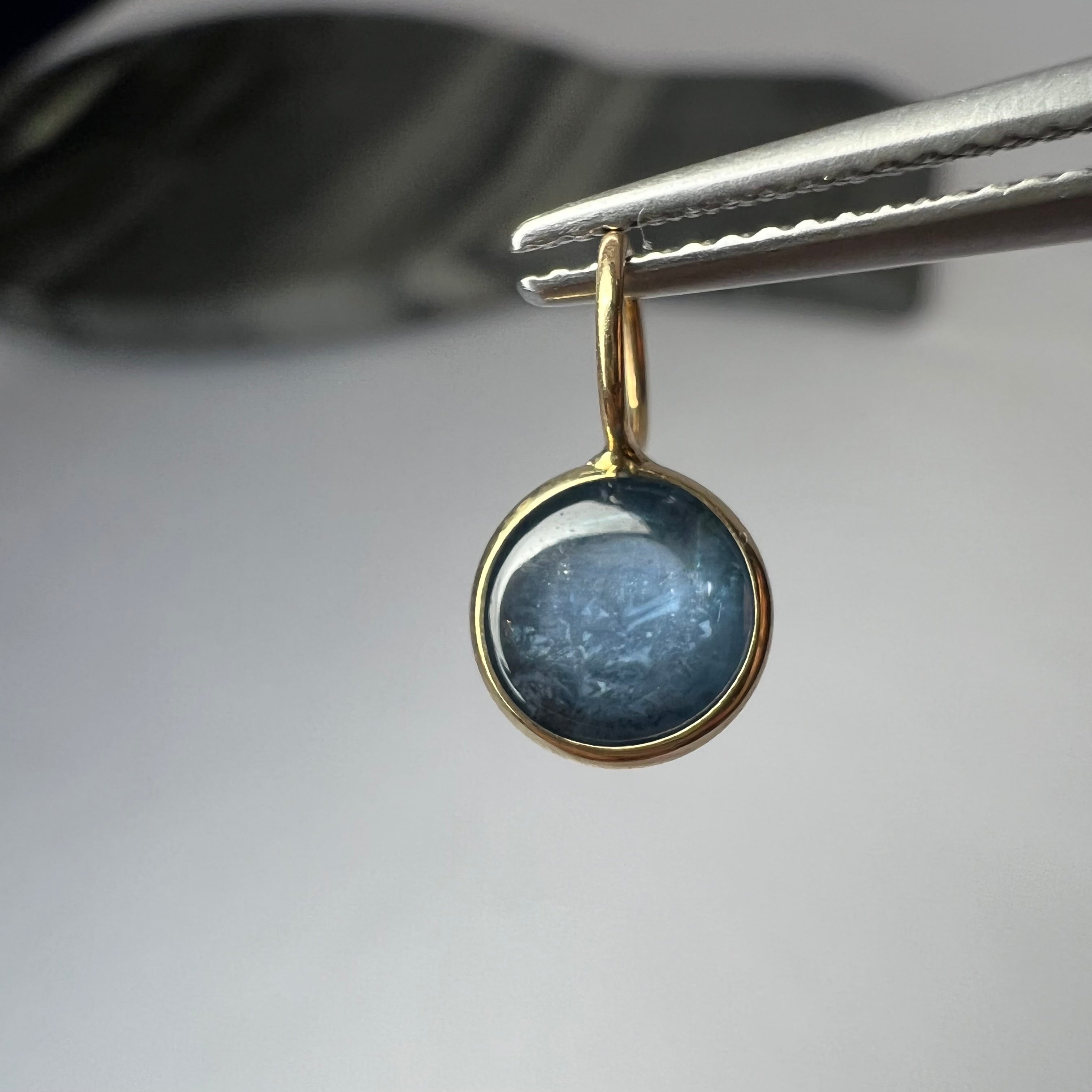 Natural Cabochon Sapphire 14K Yellow Gold Pendant Charm 12x7mm