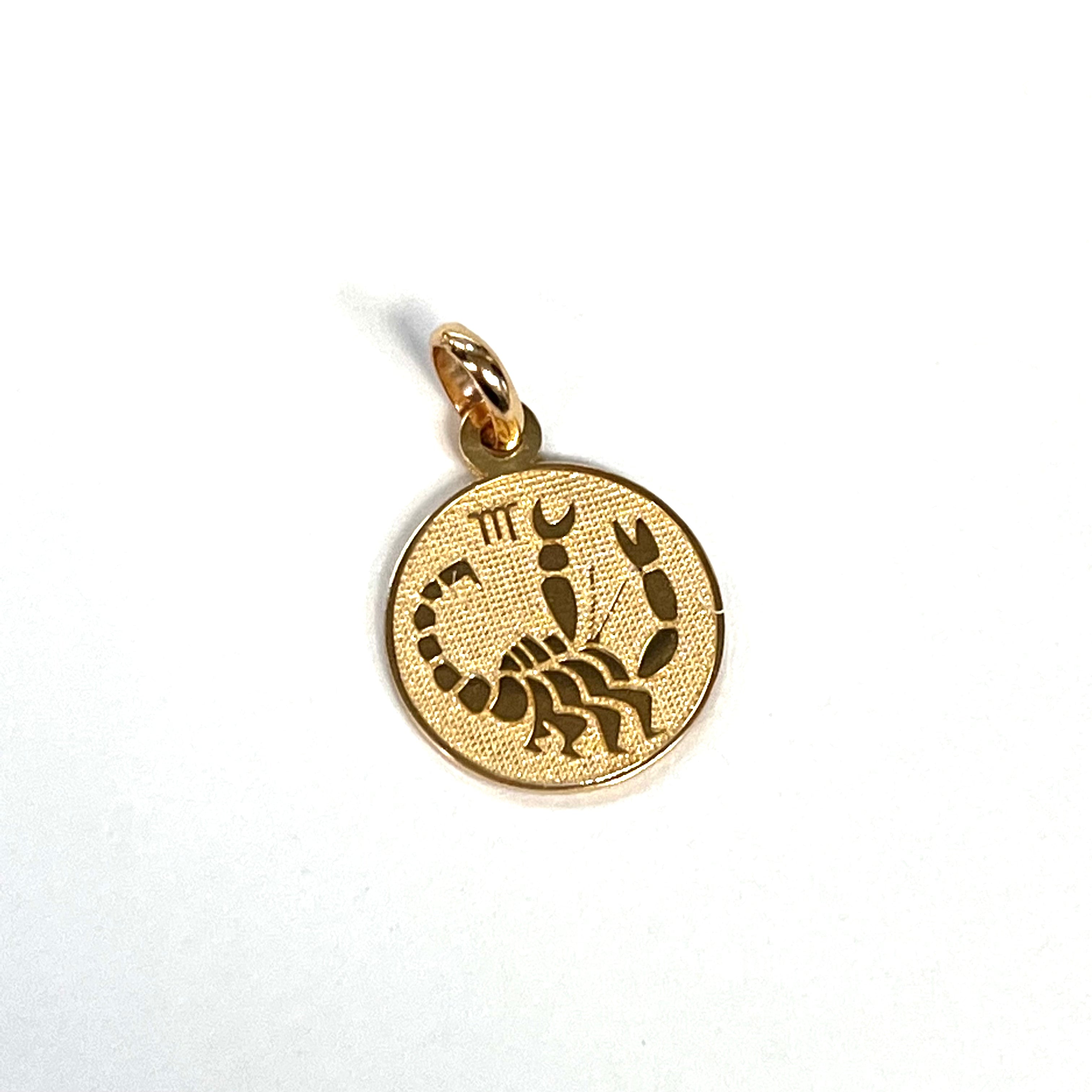14K Yellow Gold Scorpio Horoscope Charm Pendant .67"