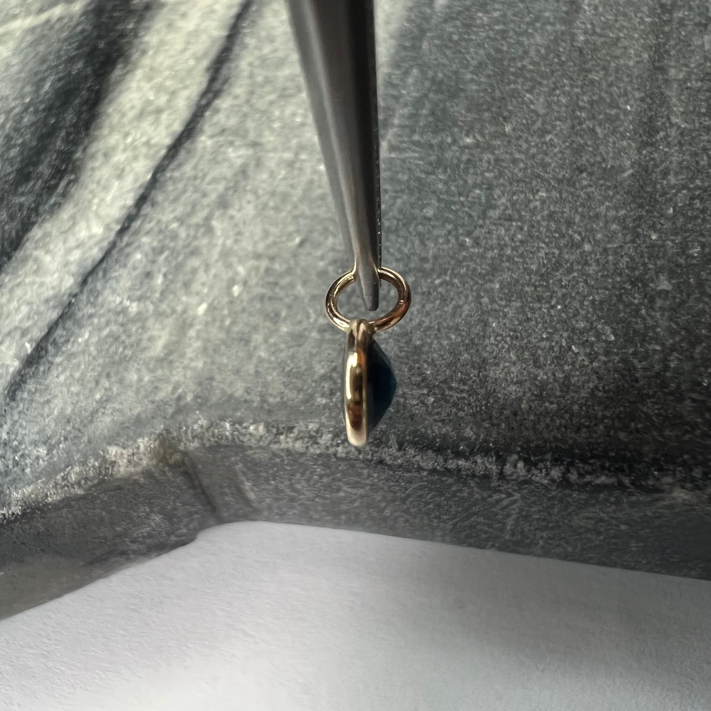 .55CT Natural Round Sapphire 14K Yellow Gold Pendant Charm 10x5mm
