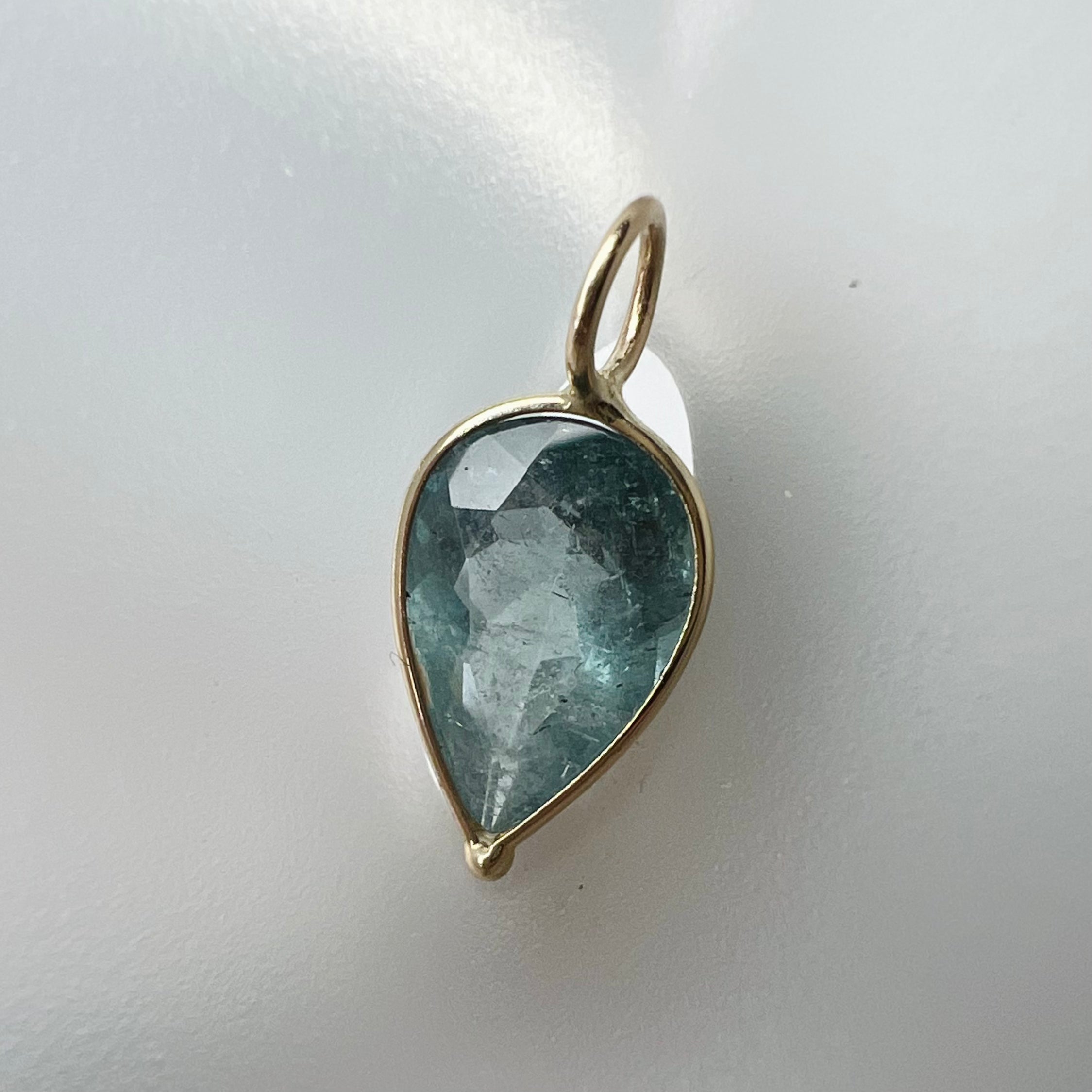 1.7CT Natural Tourmaline14K Yellow Gold Pendant Charm 15x7mm