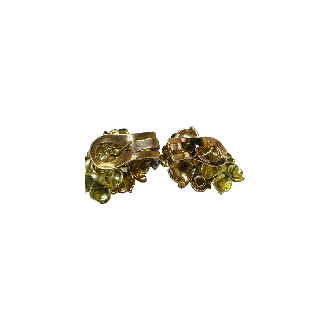 18K Gold and Diamond Flower Earrings