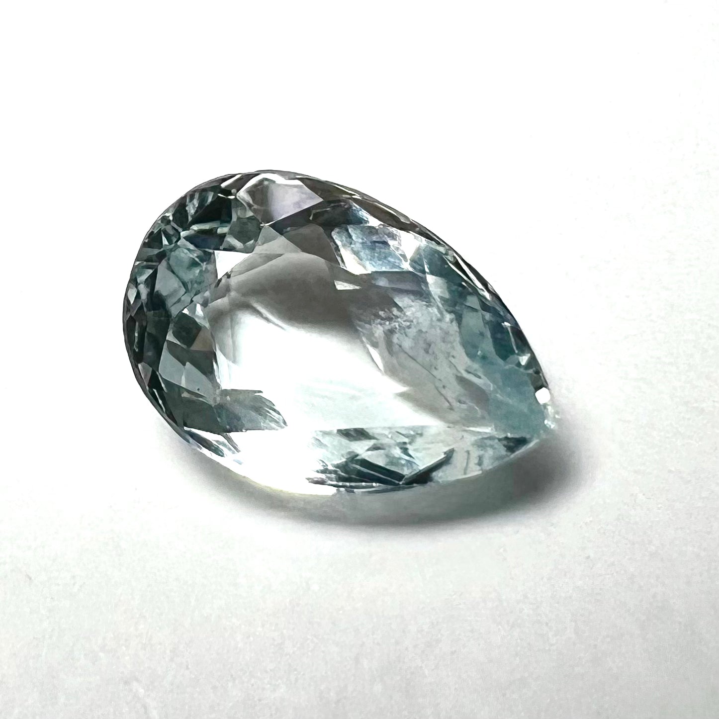 3CTW Loose Natural Aquamarine 12x8x5mm Earth mined Gemstone