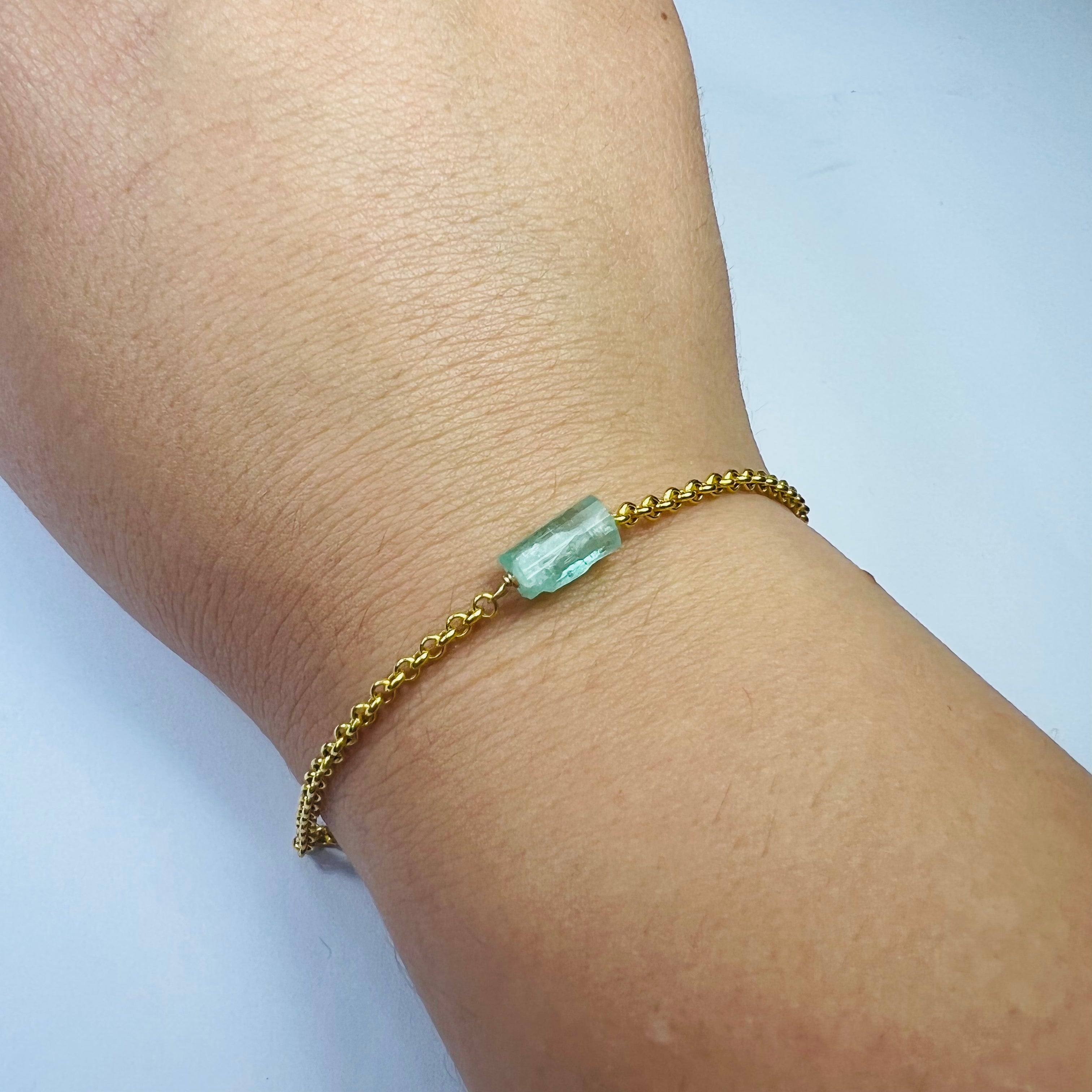 Rough Emerald Bracelet in Solid 14k Yellow Gold 7"