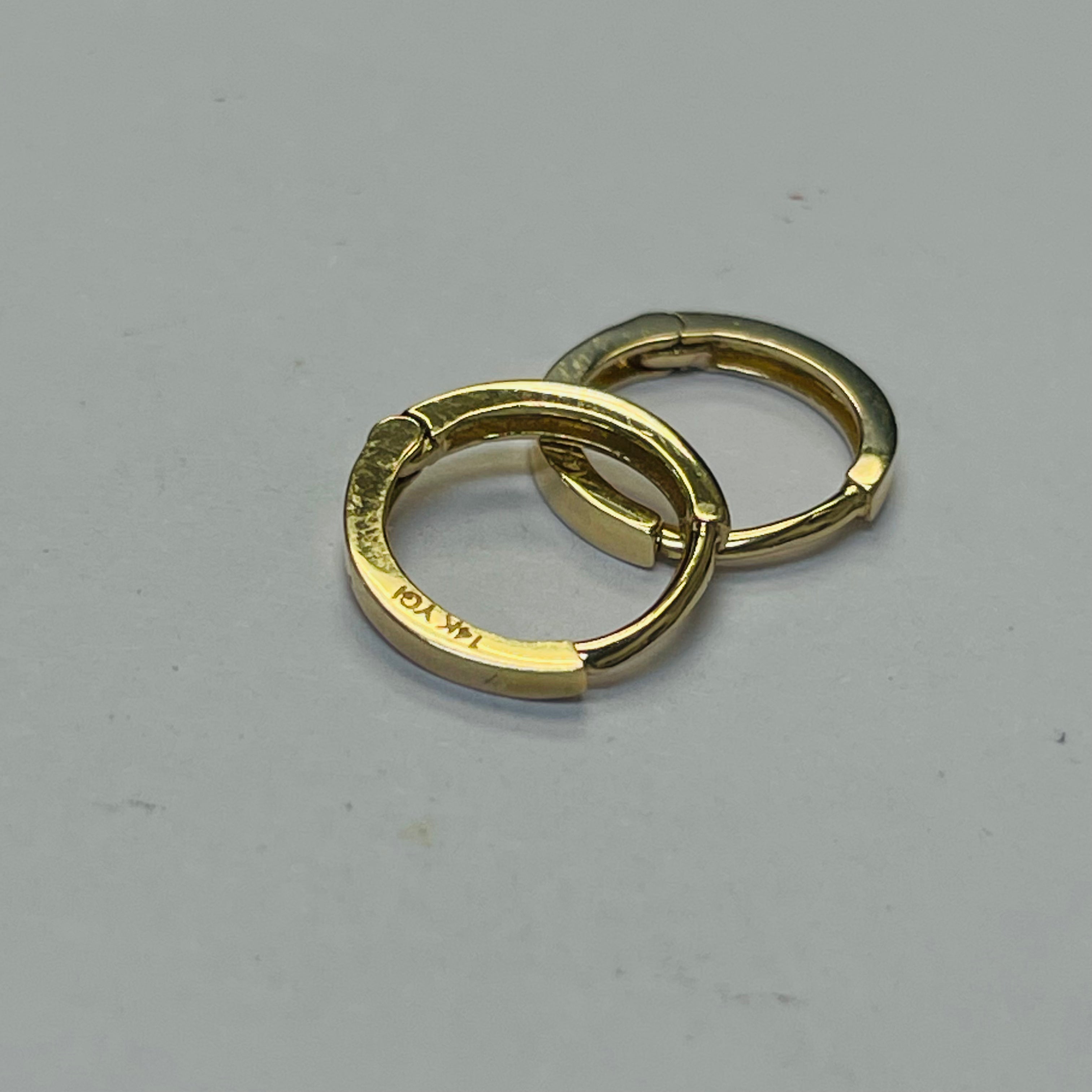 14K Yellow Gold Clicker Huggie Hoop Earrings 9mm