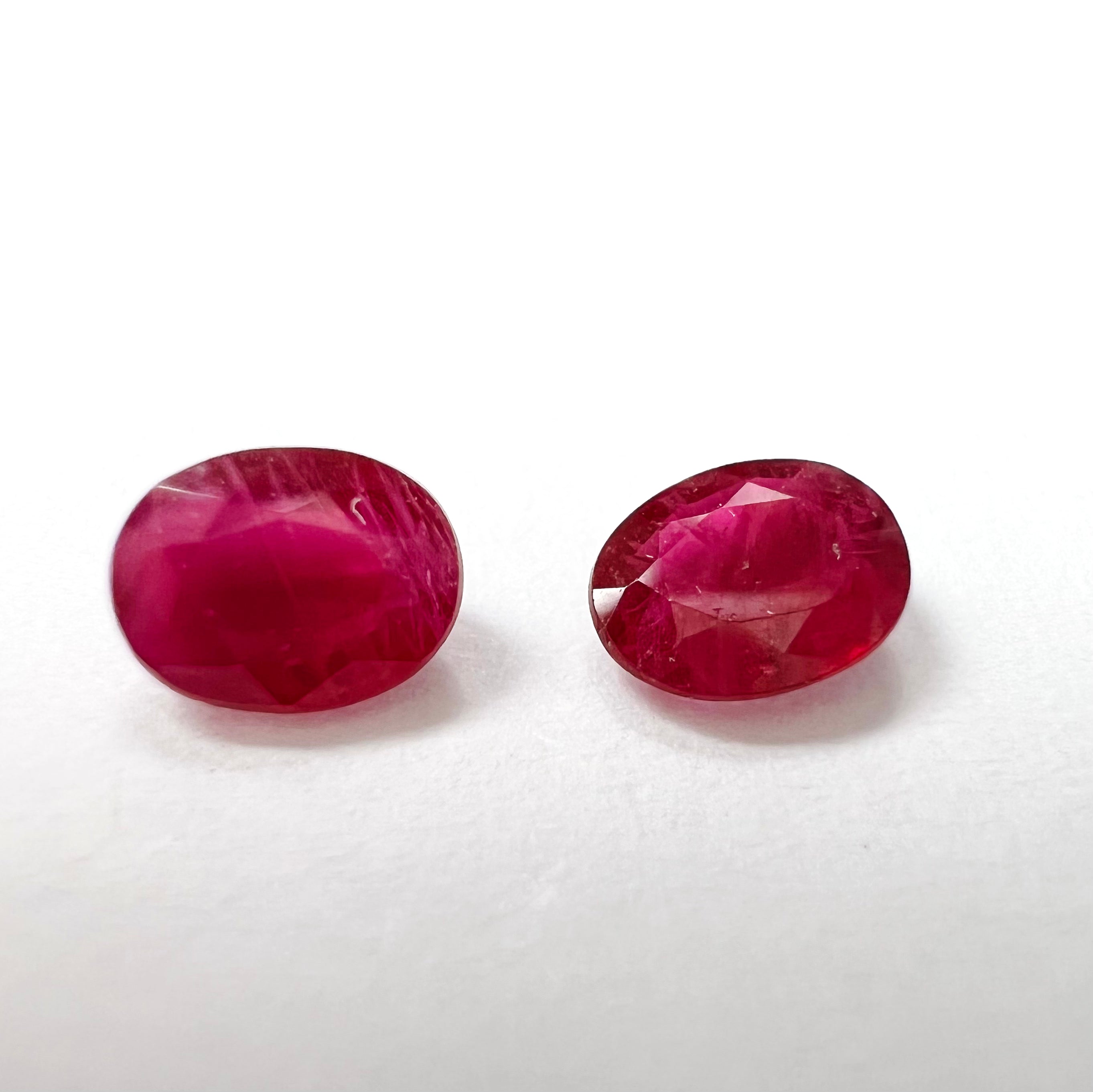 .85CTW Pair of Natural Oval Loose Ruby 5x4x2mmEarth mined Gemstone