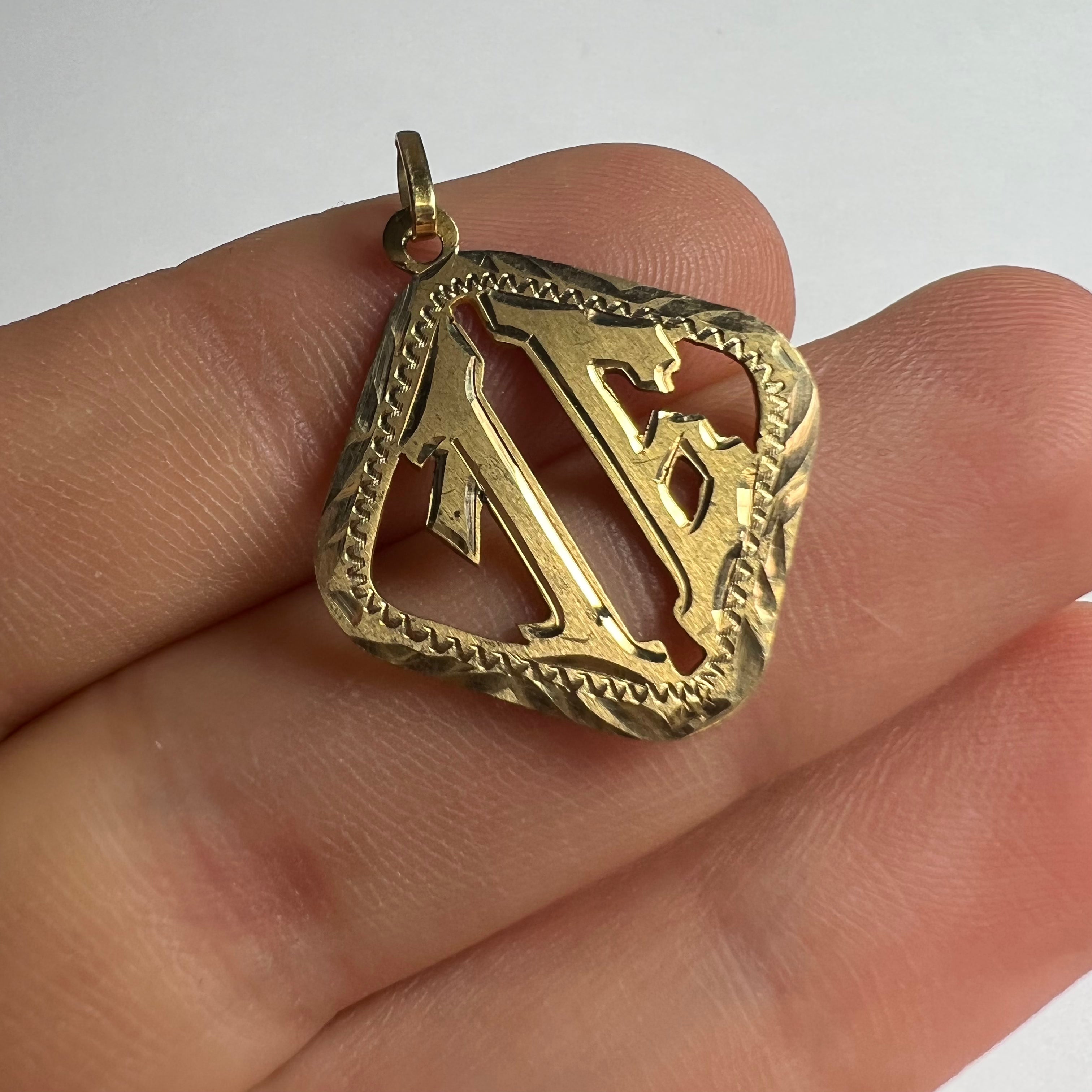 Number 16 Pendant 14K Yellow Gold