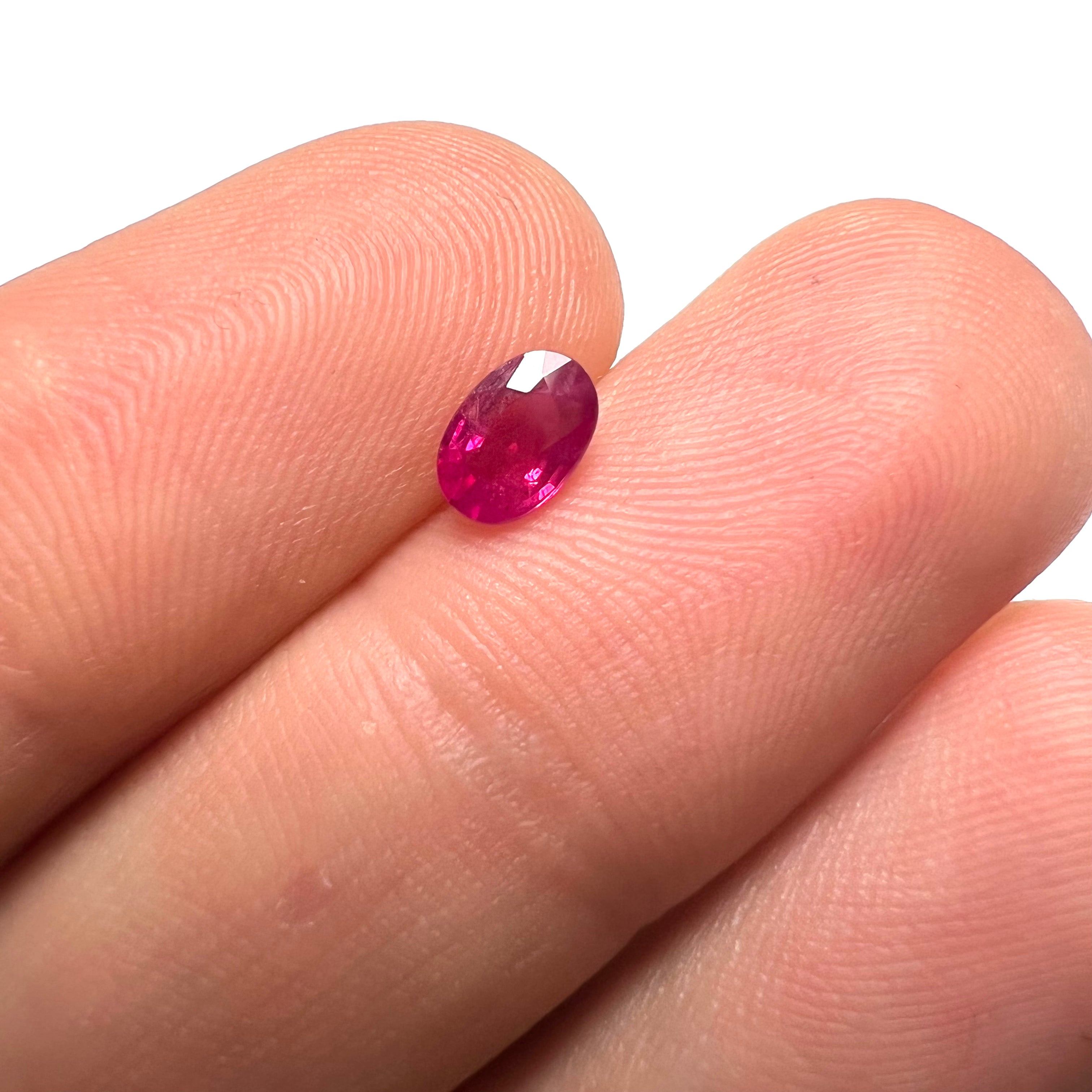 .63CT Loose Natural Oval Ruby 6x4x3mm Earth mined Gemstone