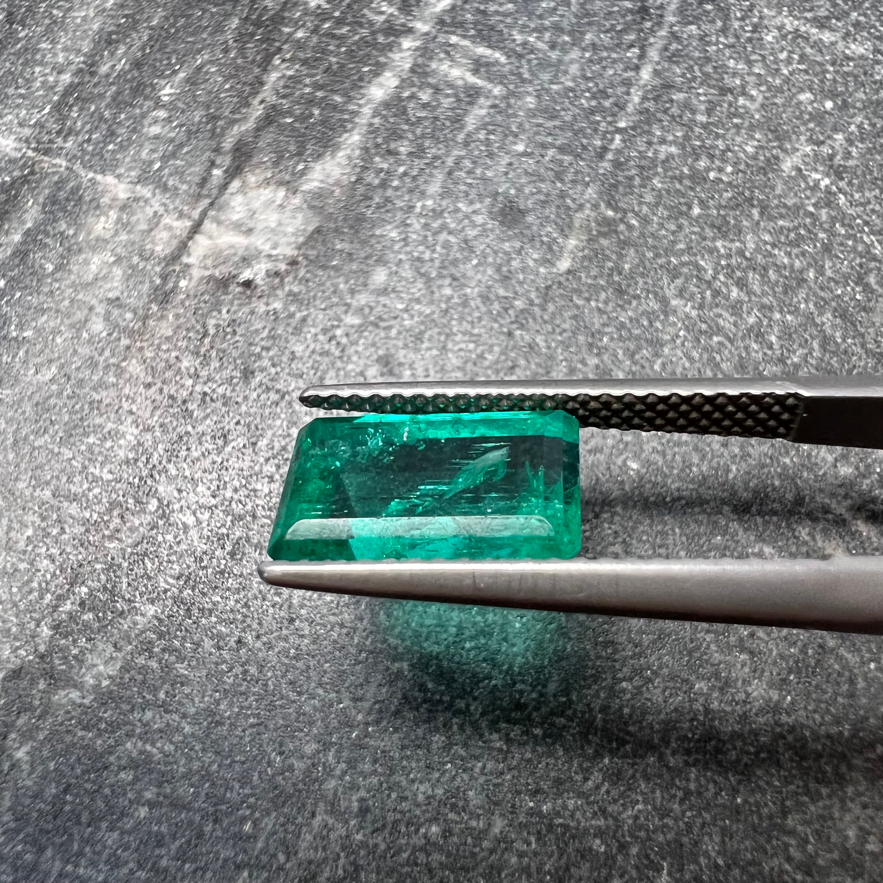 3.73CT Loose Natural Colombian Emerald Octagonal Step Cut 11.22x7.42x5.17mm