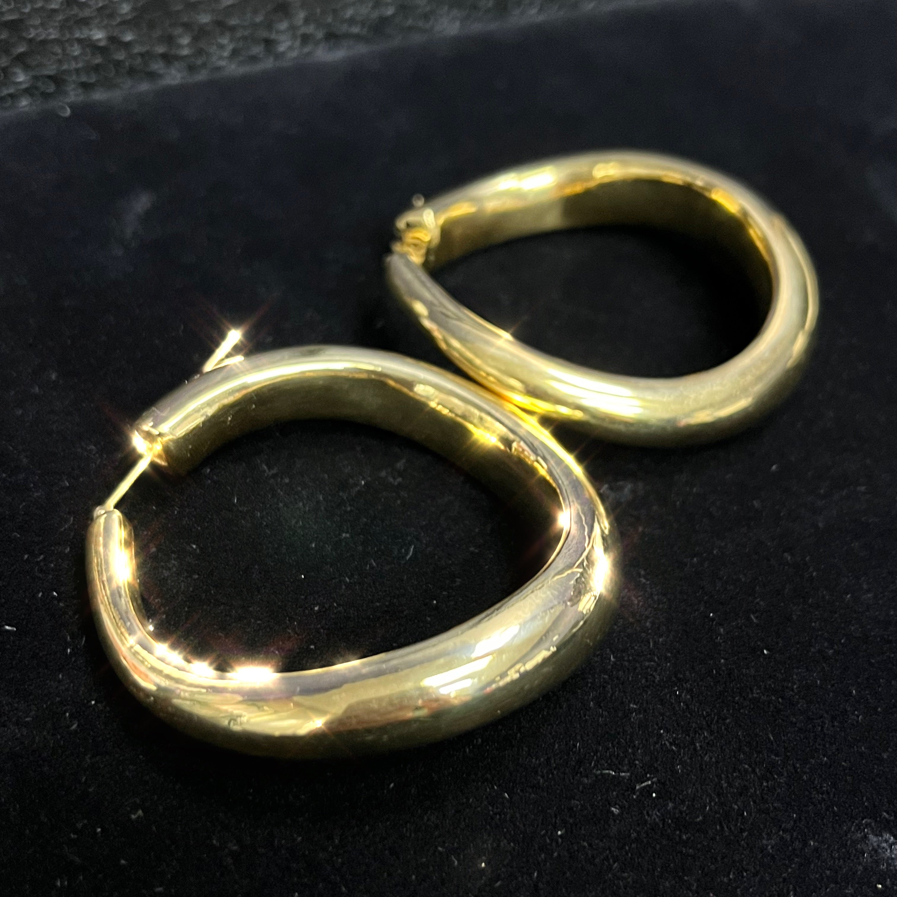 Bendy Sleek 2" 14K Yellow Gold Puffy Hoop Earrings