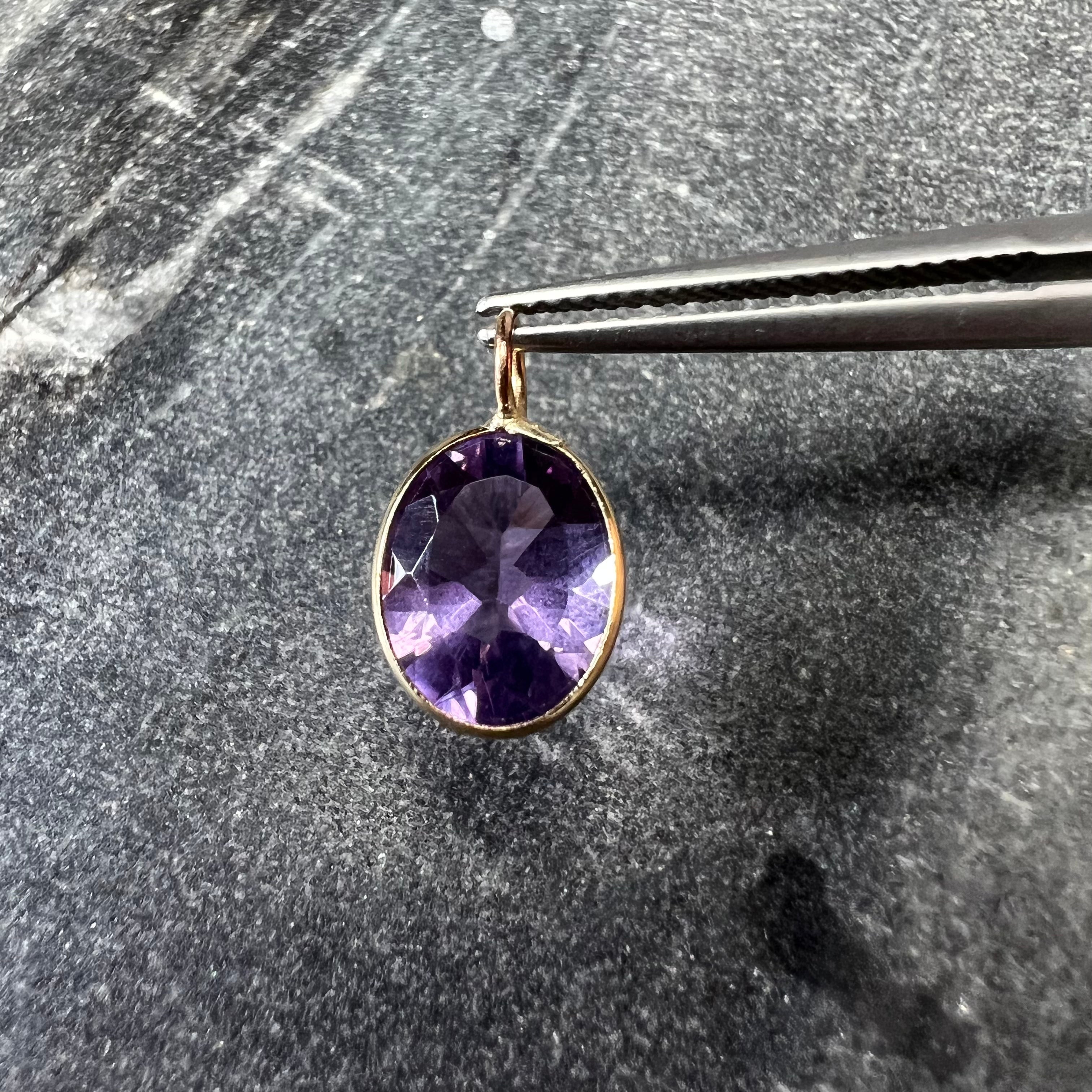2.12CT Natural Oval Amethyst 14K Yellow Gold Pendant Charm 15x8mm