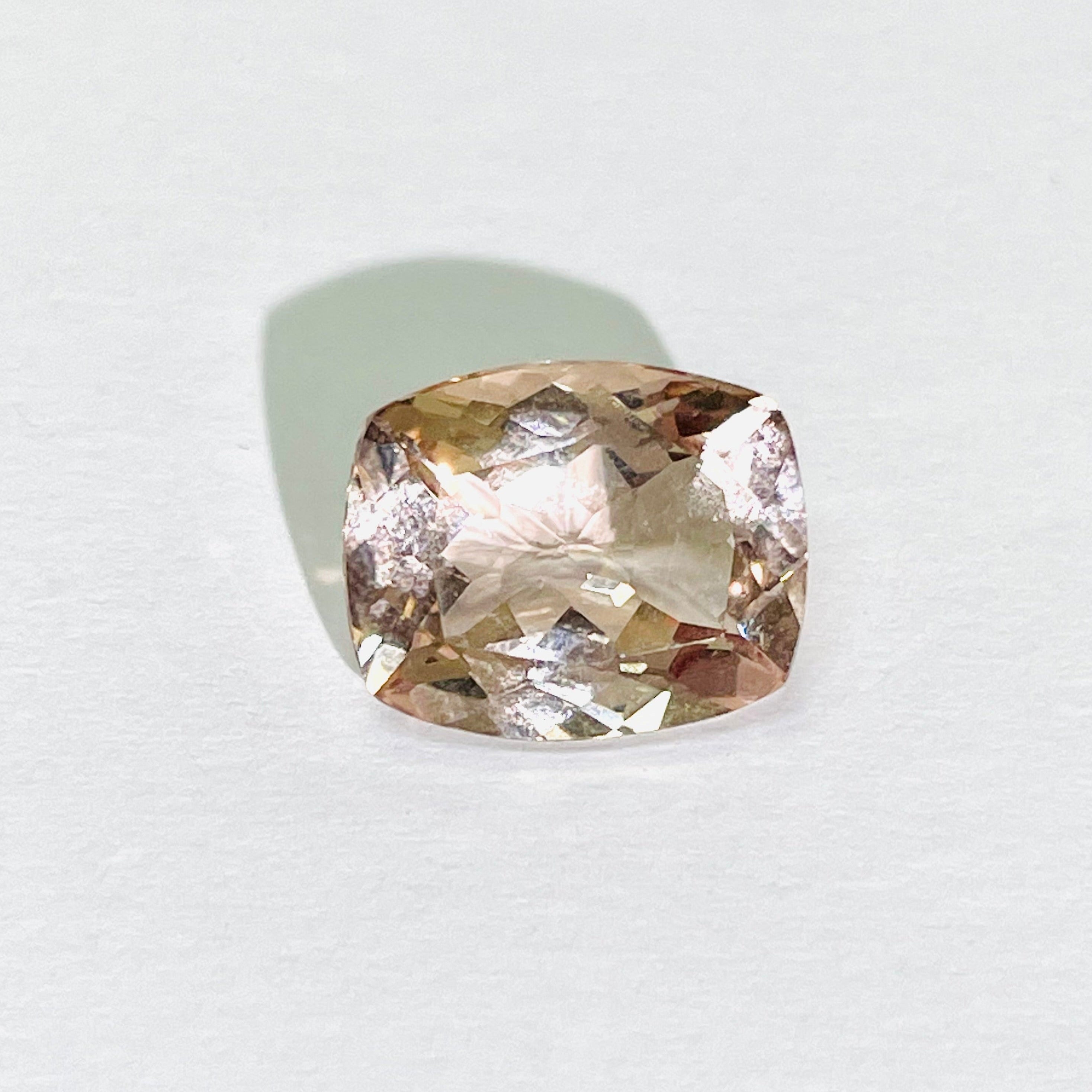4.6CT Natural Pink Morganite 12x10mm