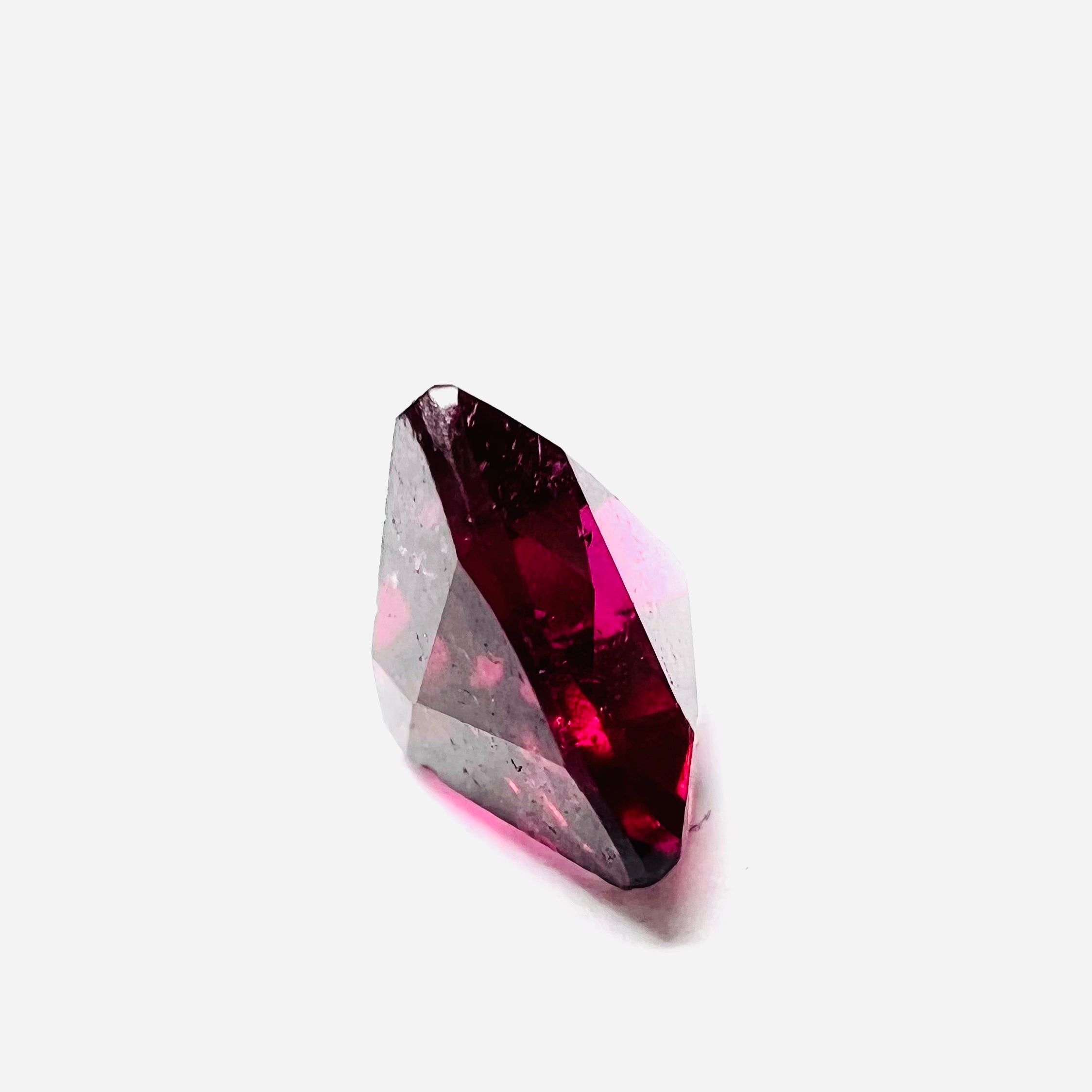 .66CT Loose Natural Garnet  5x5x3mm  Earth mined Gemstone