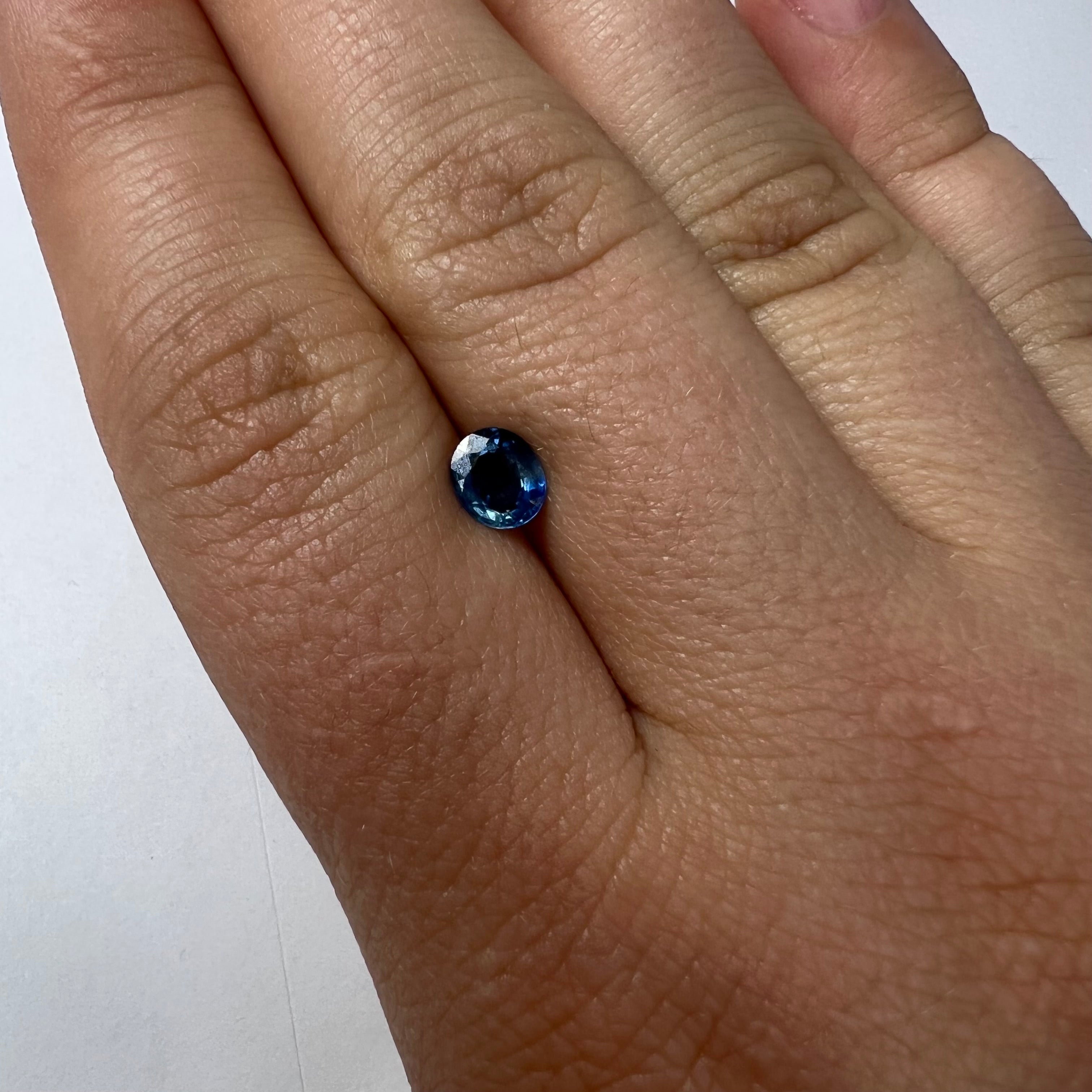 .75CT Loose Natural Oval Sapphire 5.92x5.03x2.66mm Earth mined Gemstone