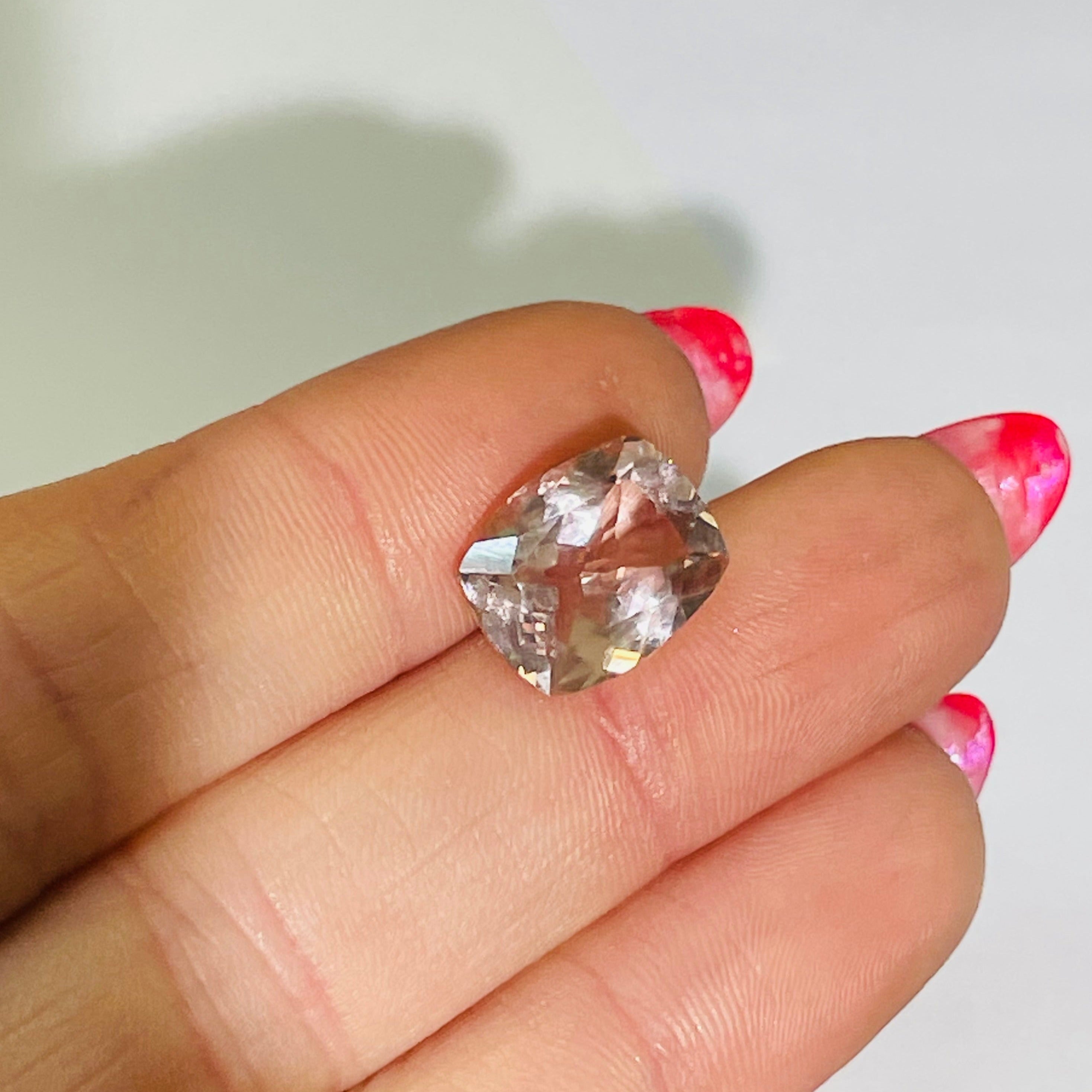 4.6CT Natural Pink Morganite 12x10mm