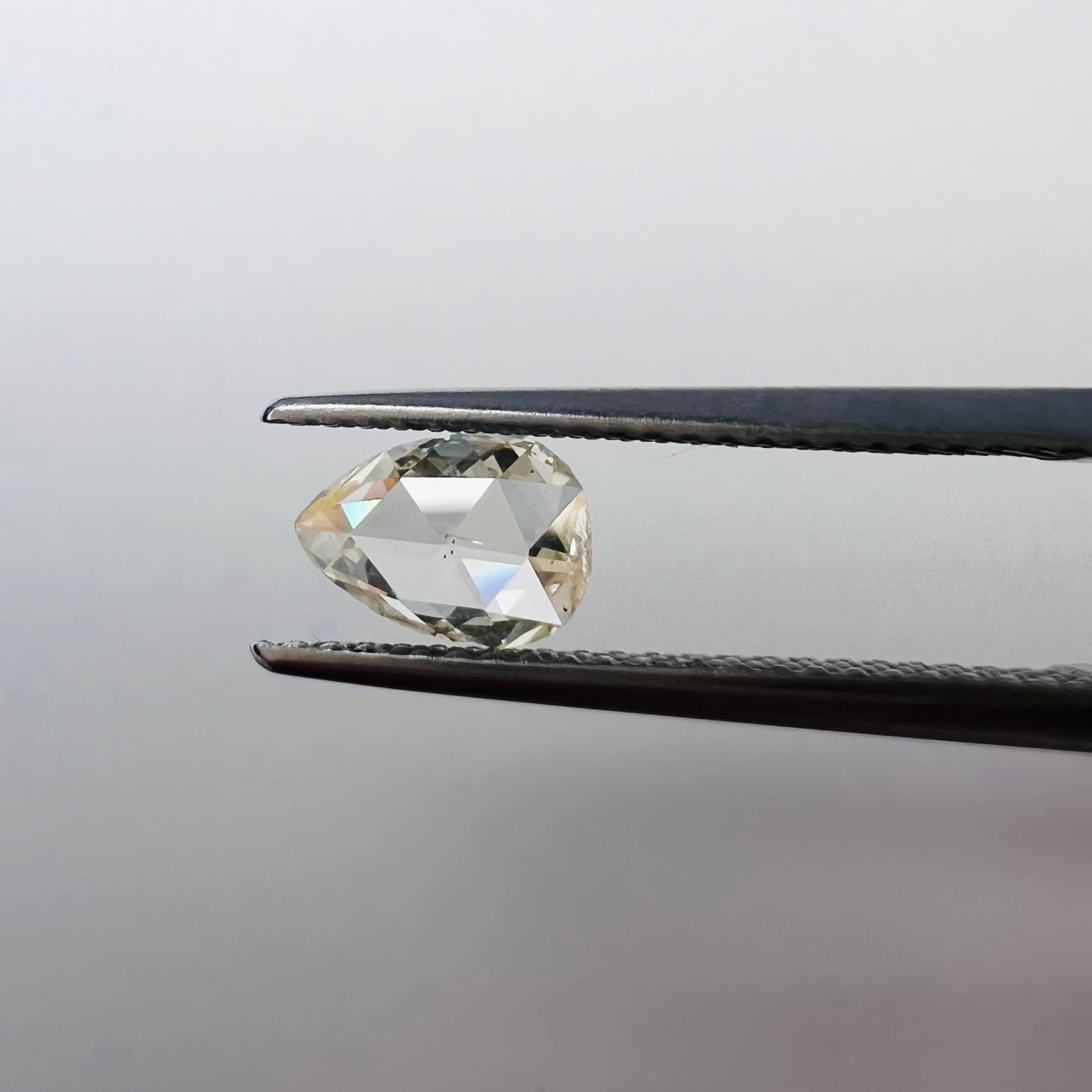 .51CT Rose Cut Pear Diamond Light Yellow VS2 5.77x4.87x2.14mm Natural Earth mined