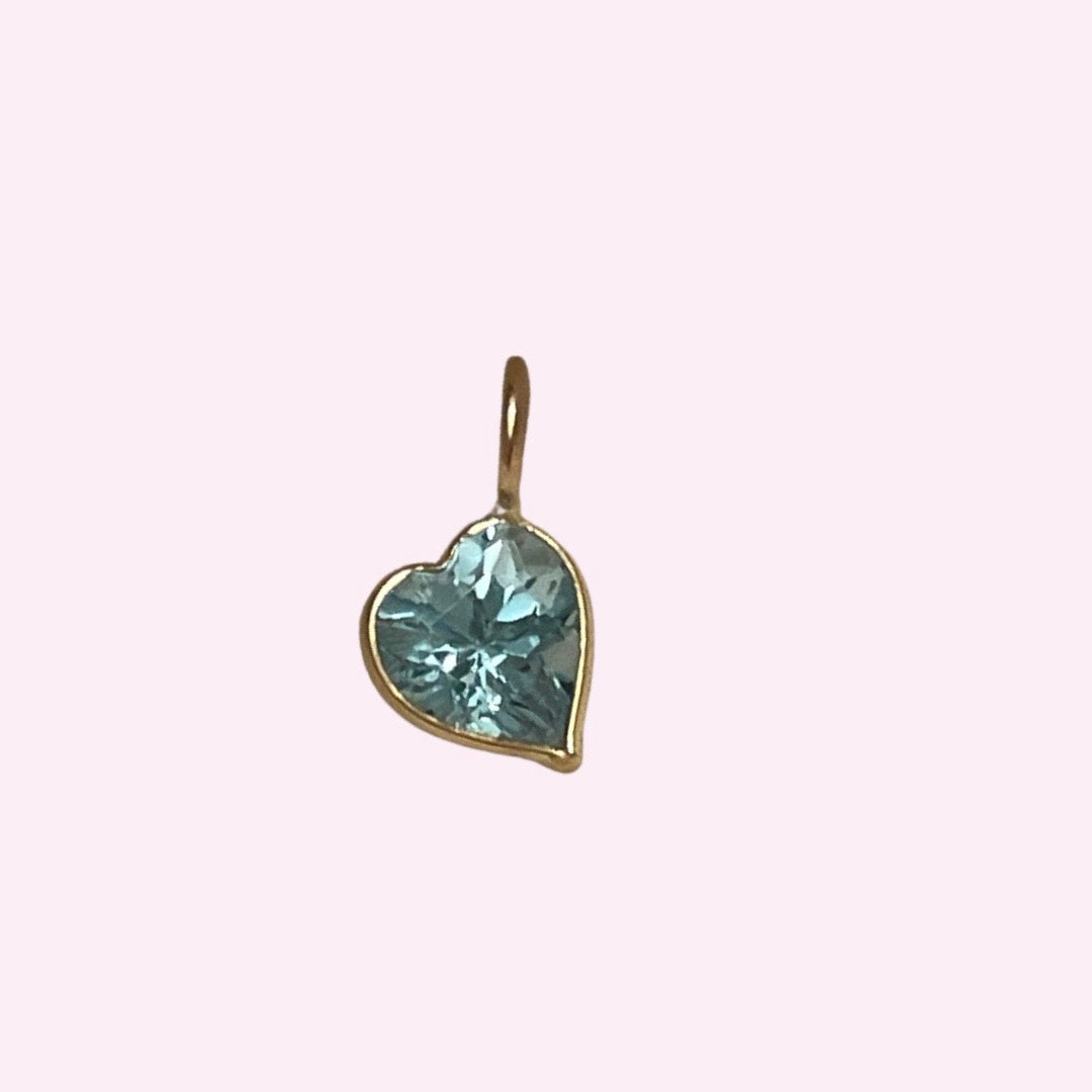 1CT Natural Blue Heart Topaz 14K Yellow Gold Pendant Charm 11x7mm