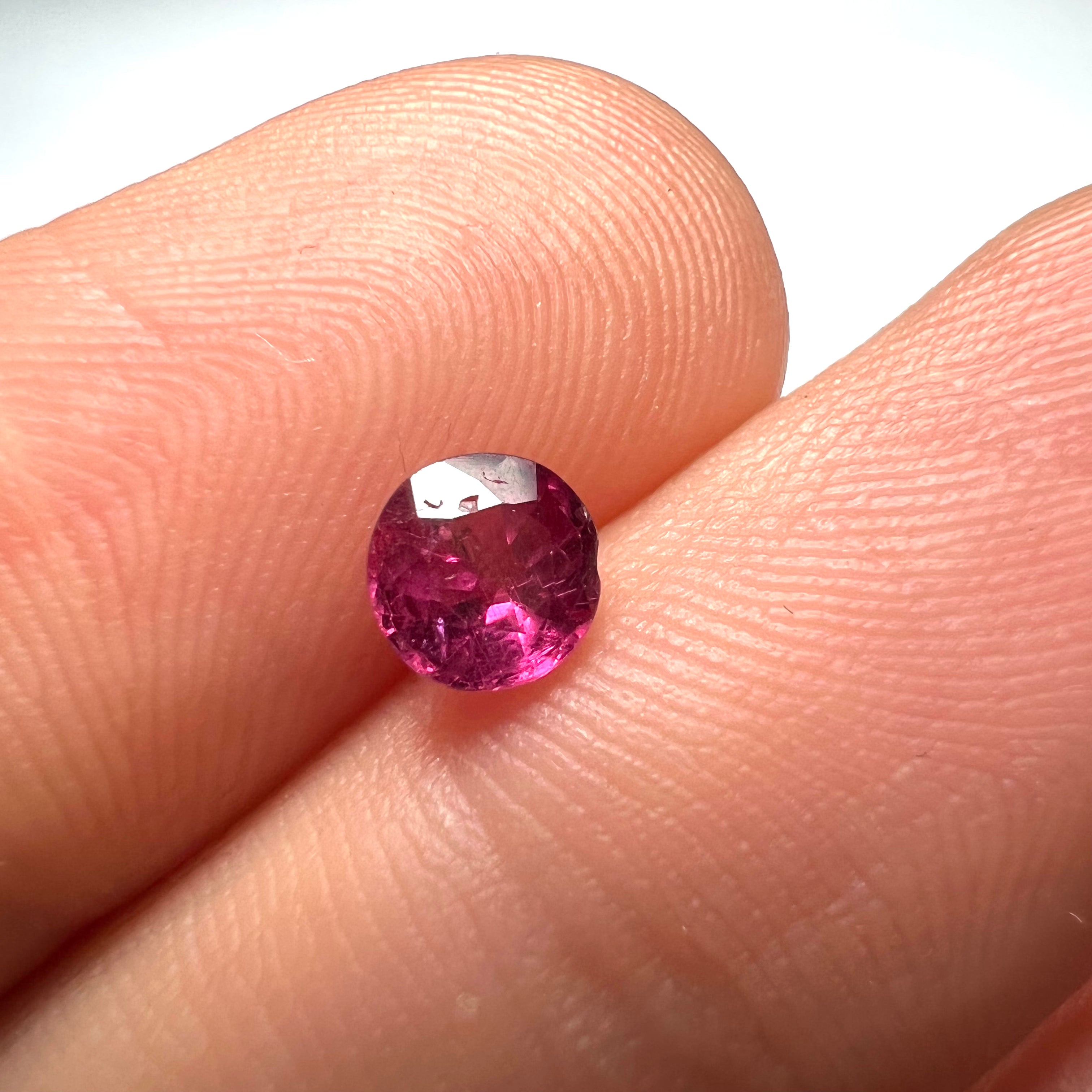 .65CT Loose Natural Round Ruby 5x2.1mm Earth mined Gemstone