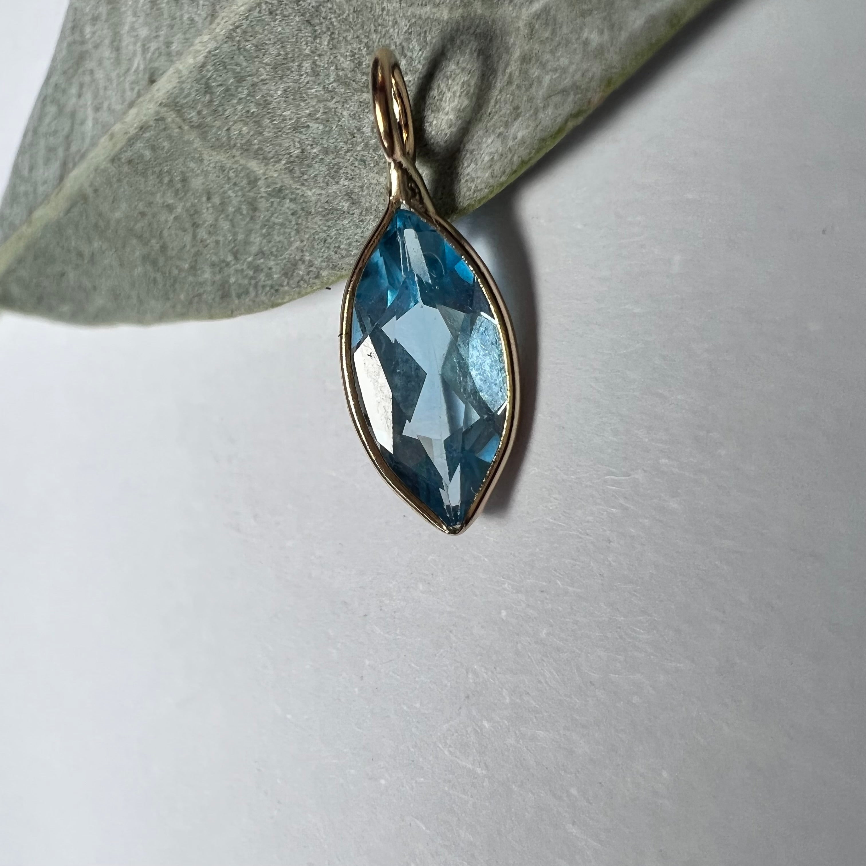 Natural Marquise Topaz 14K Yellow Gold Pendant Charm 15x5.5mm
