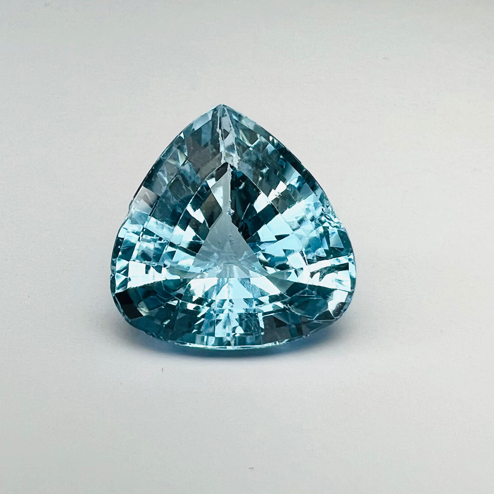 14.75CTW Loose Natural Trillion Cut Topaz 15.5x9.1mm Earth mined Gemstone