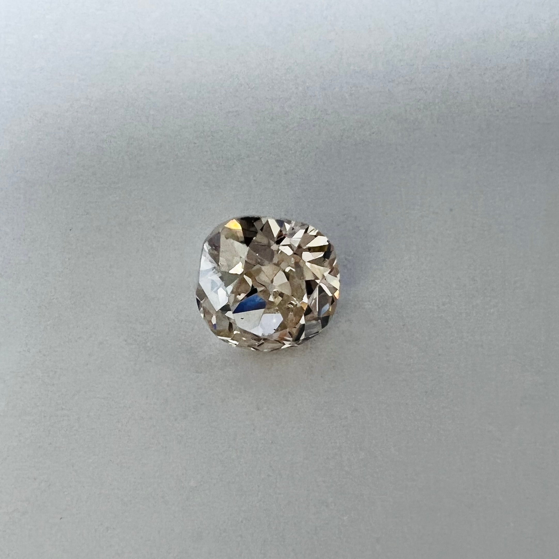 .68CT Old Mine Brilliant Diamond N VS2 5.32x5.25x3.34mm Natural Earth mined